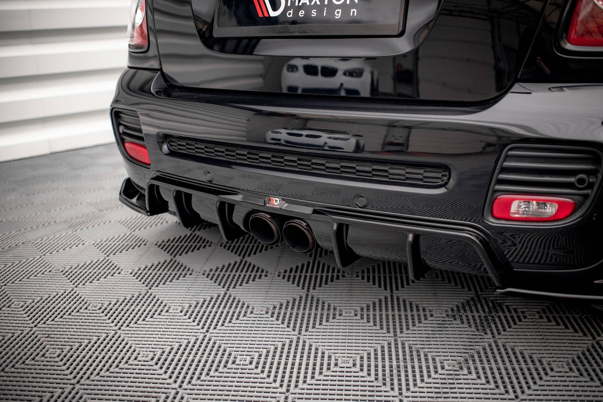 Prelungire difuzor bara spate Mini Cooper John Cooper Works R56 2006-2010 v5 - Maxton Design