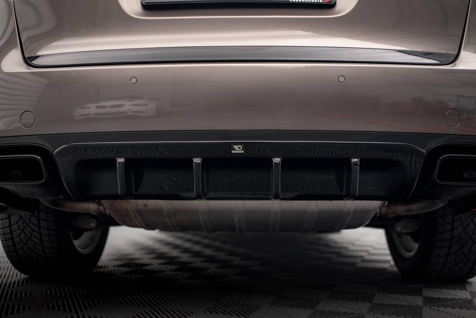 Prelungire difuzor bara spate Porsche Cayenne Mk2 2010-2014 v1 - Maxton Design