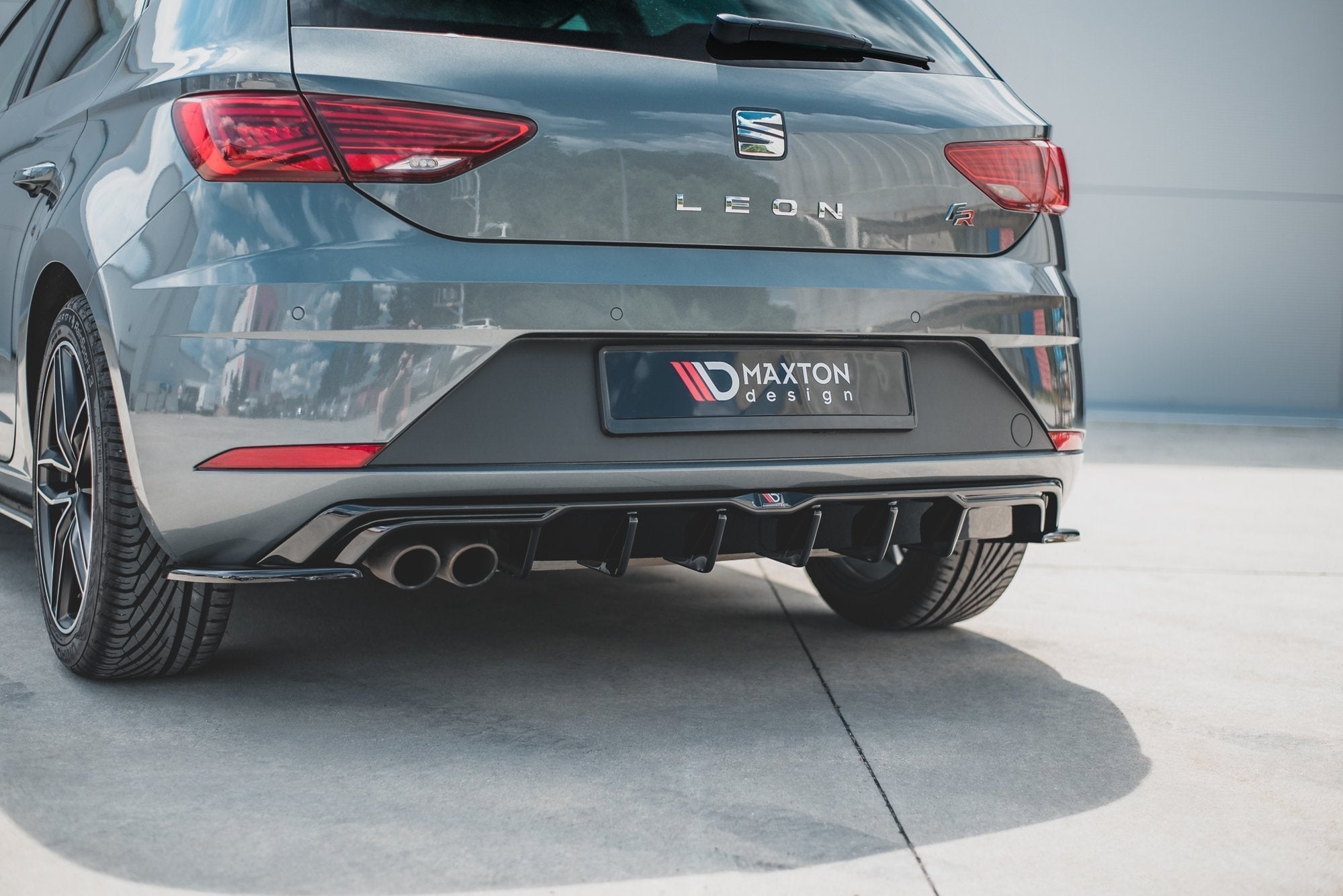 Prelungire difuzor bara spate Seat Leon Mk3 FR Facelift 2016-2020 v17 - Maxton Design