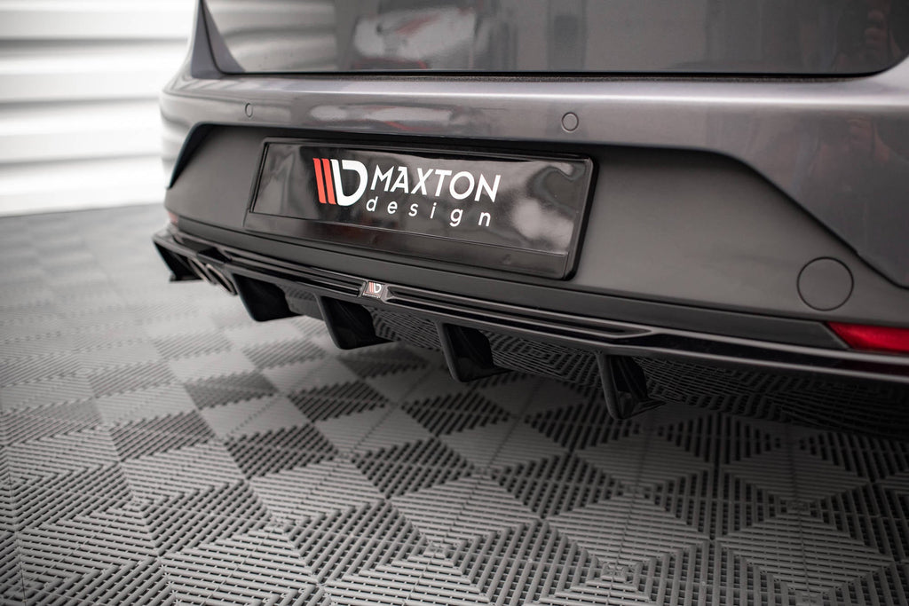 Prelungire difuzor bara spate Seat Leon FR Sportstourer Mk3 2012-2016 v24 - Maxton Design