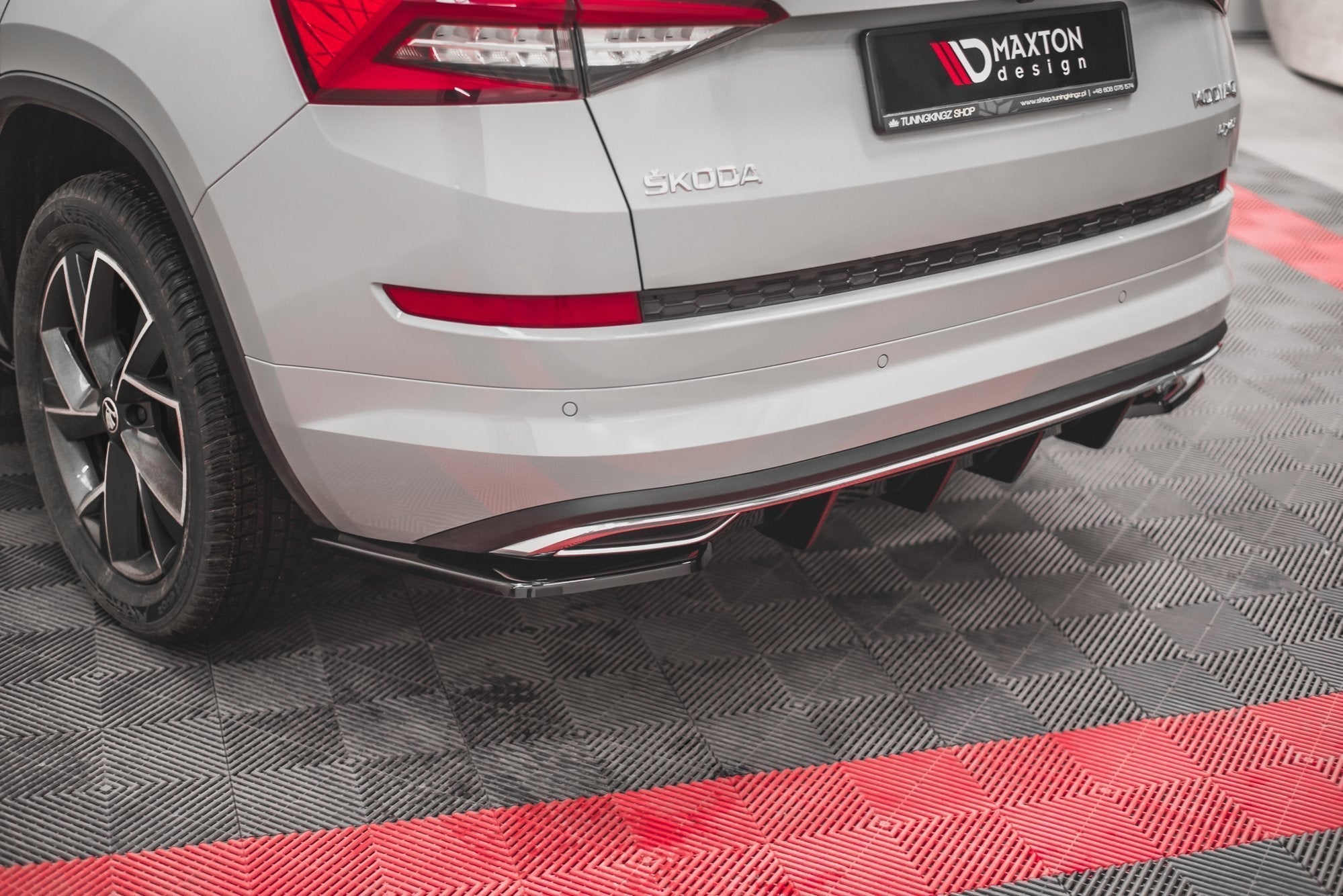 Prelungire difuzor bara spate Skoda Kodiaq Mk1 Sportline 2017-2023 v1 - Maxton Design