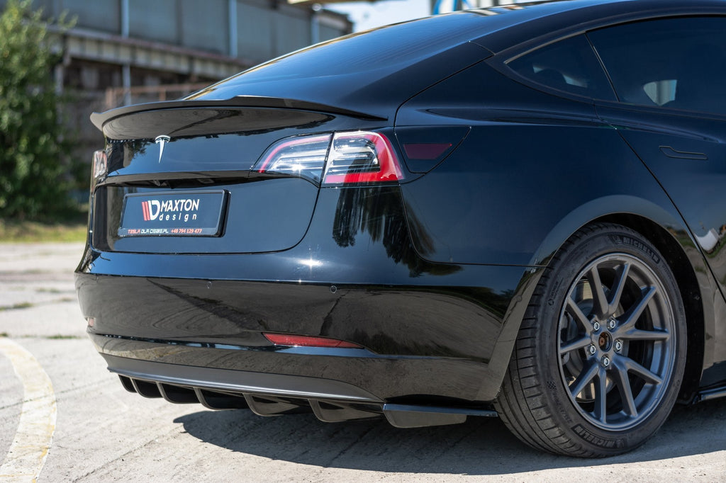 Prelungire difuzor bara spate Tesla Model 3 2017- v2 - Maxton Design