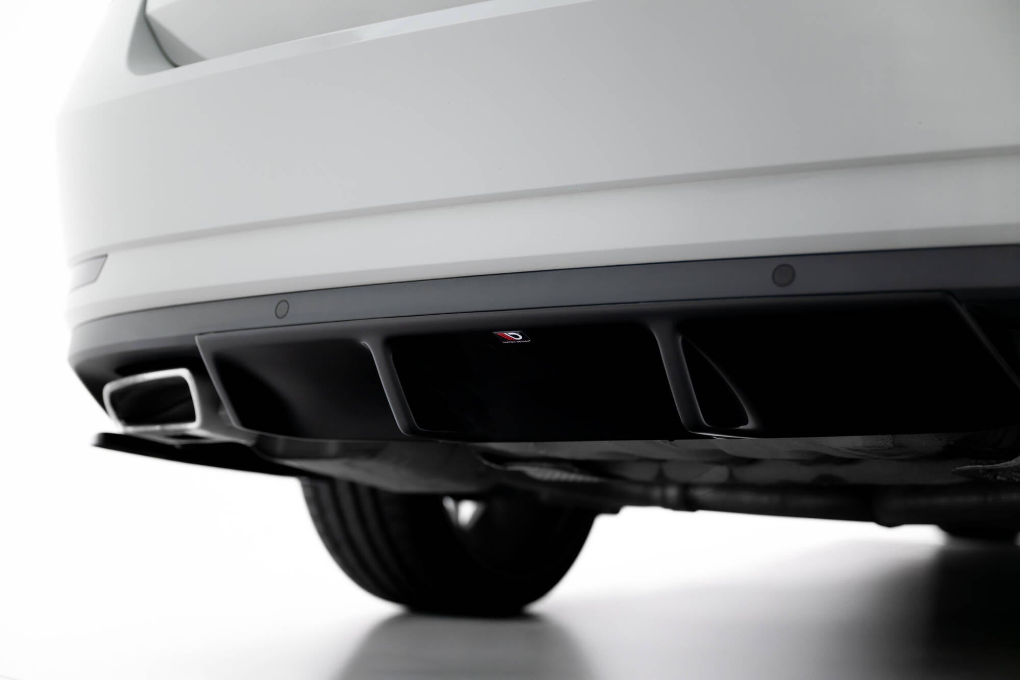 Prelungire difuzor bara spate Skoda Superb Mk3 2015- v2 - Maxton Design