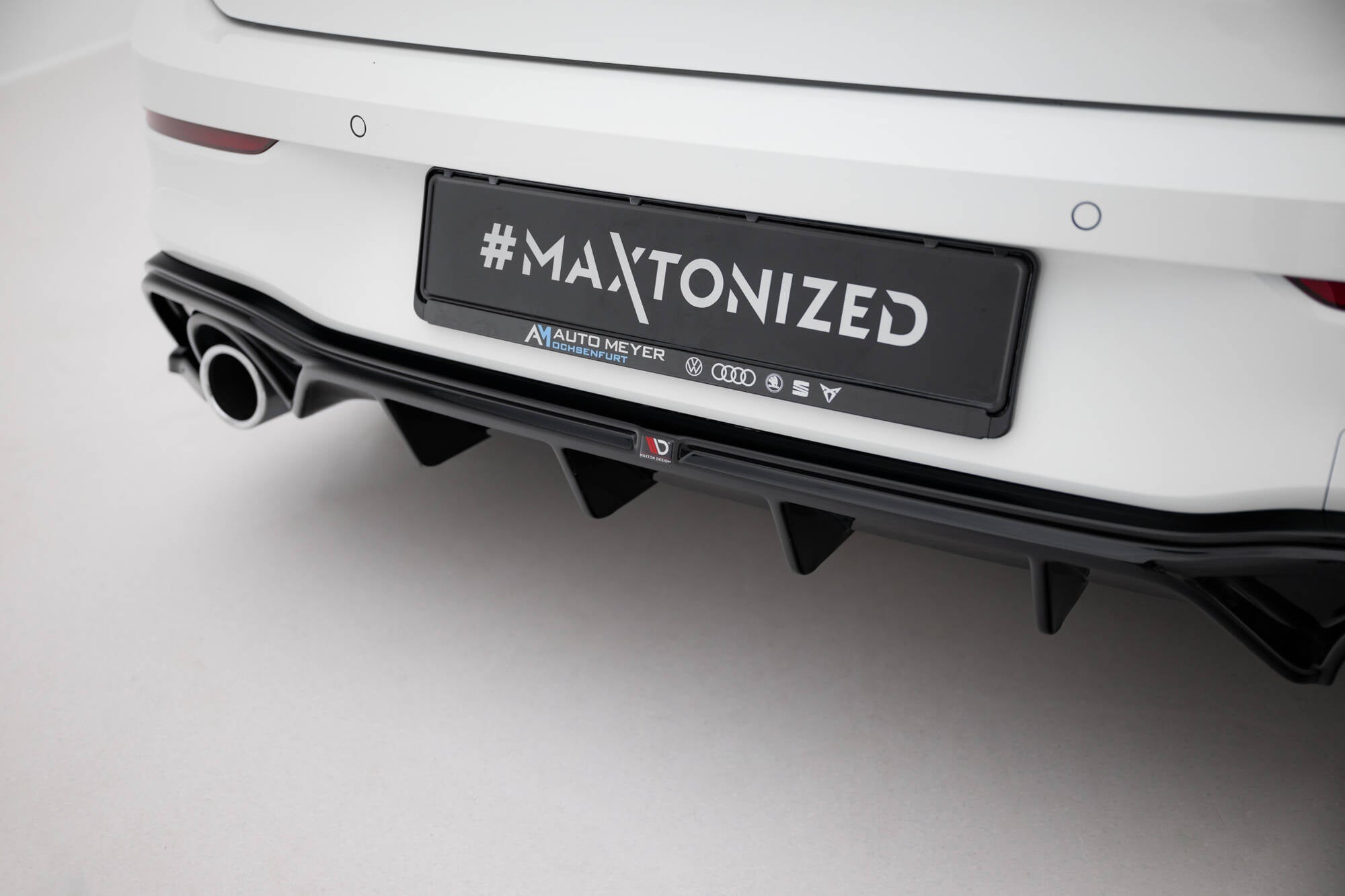 Prelungire difuzor bara spate Volkswagen Golf 8 GTI 2020- v12 - Maxton Design