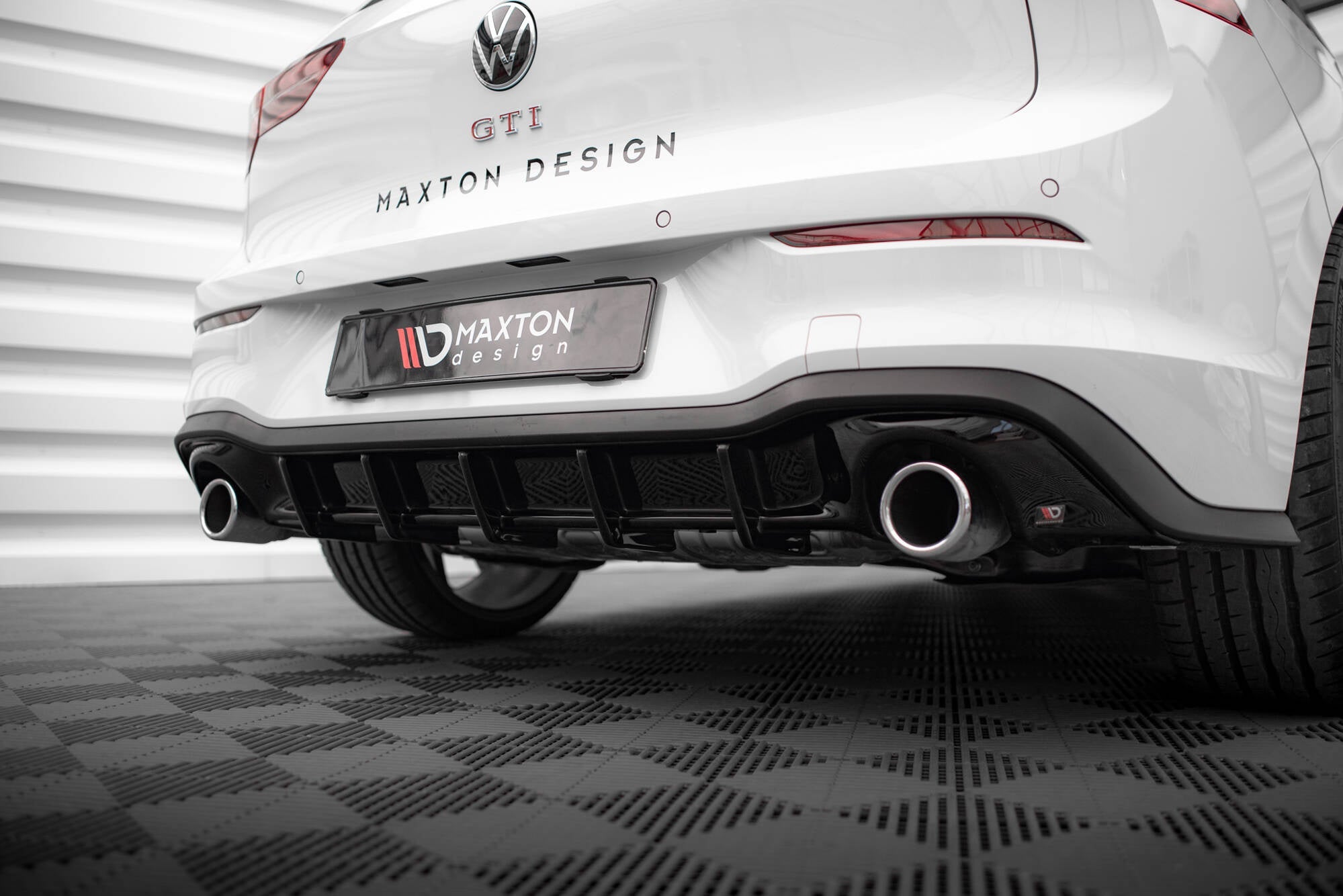 Prelungire difuzor bara spate Volkswagen Golf GTI Mk8 2020- v43 - Maxton Design