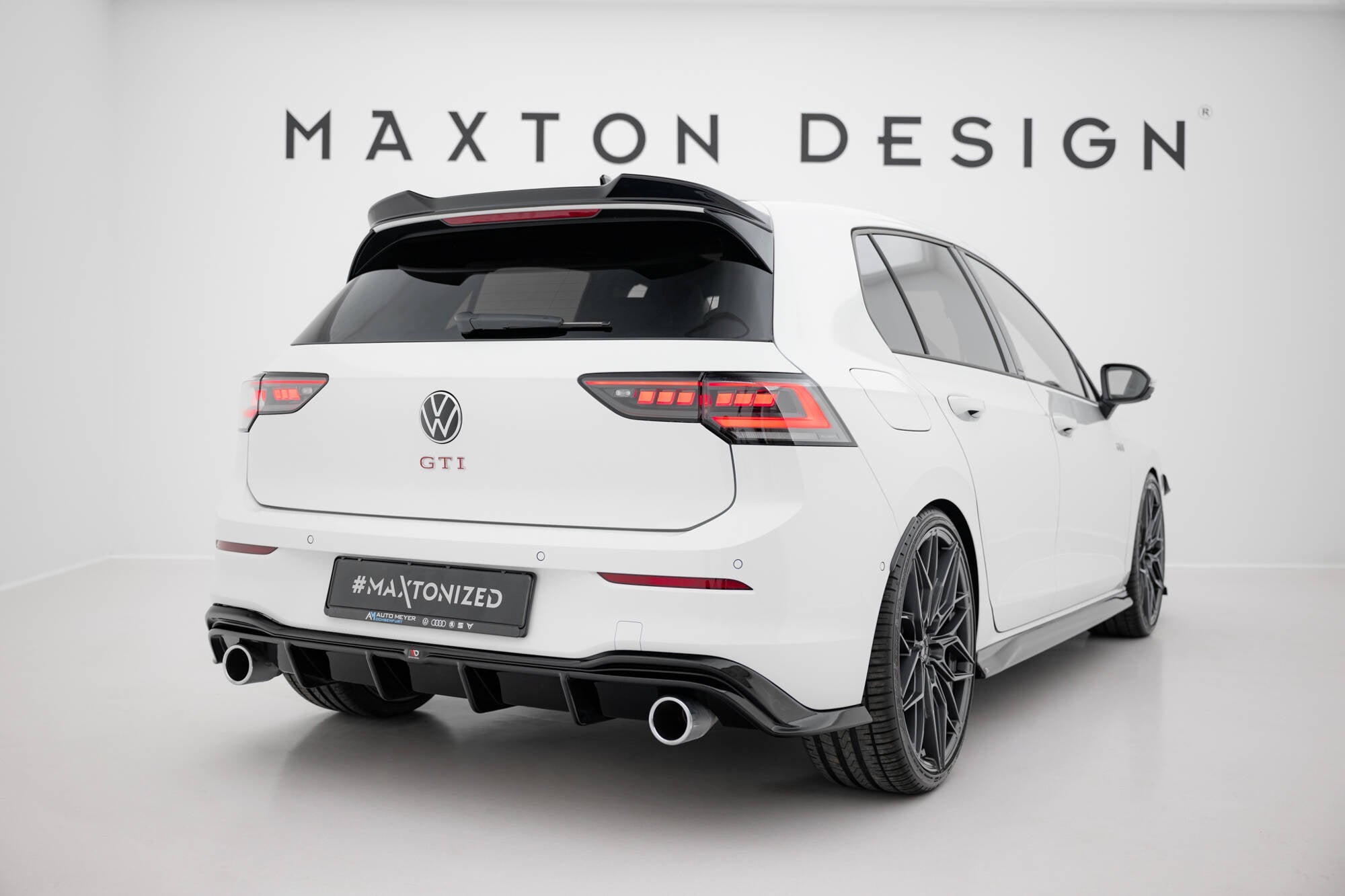 Prelungire difuzor bara spate Volkswagen Golf 8 GTI 2020- v39 - Maxton Design