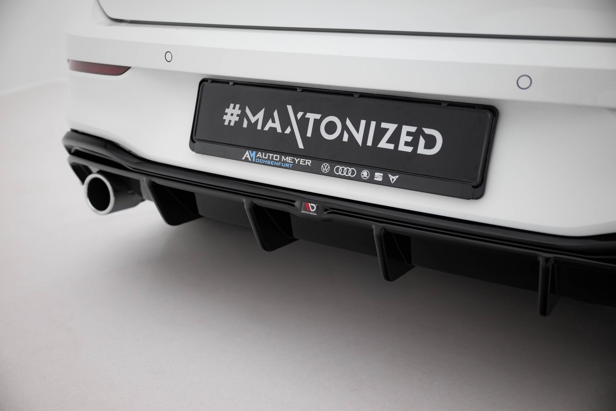 Prelungire difuzor bara spate Volkswagen Golf 8 GTI 2020- v39 - Maxton Design