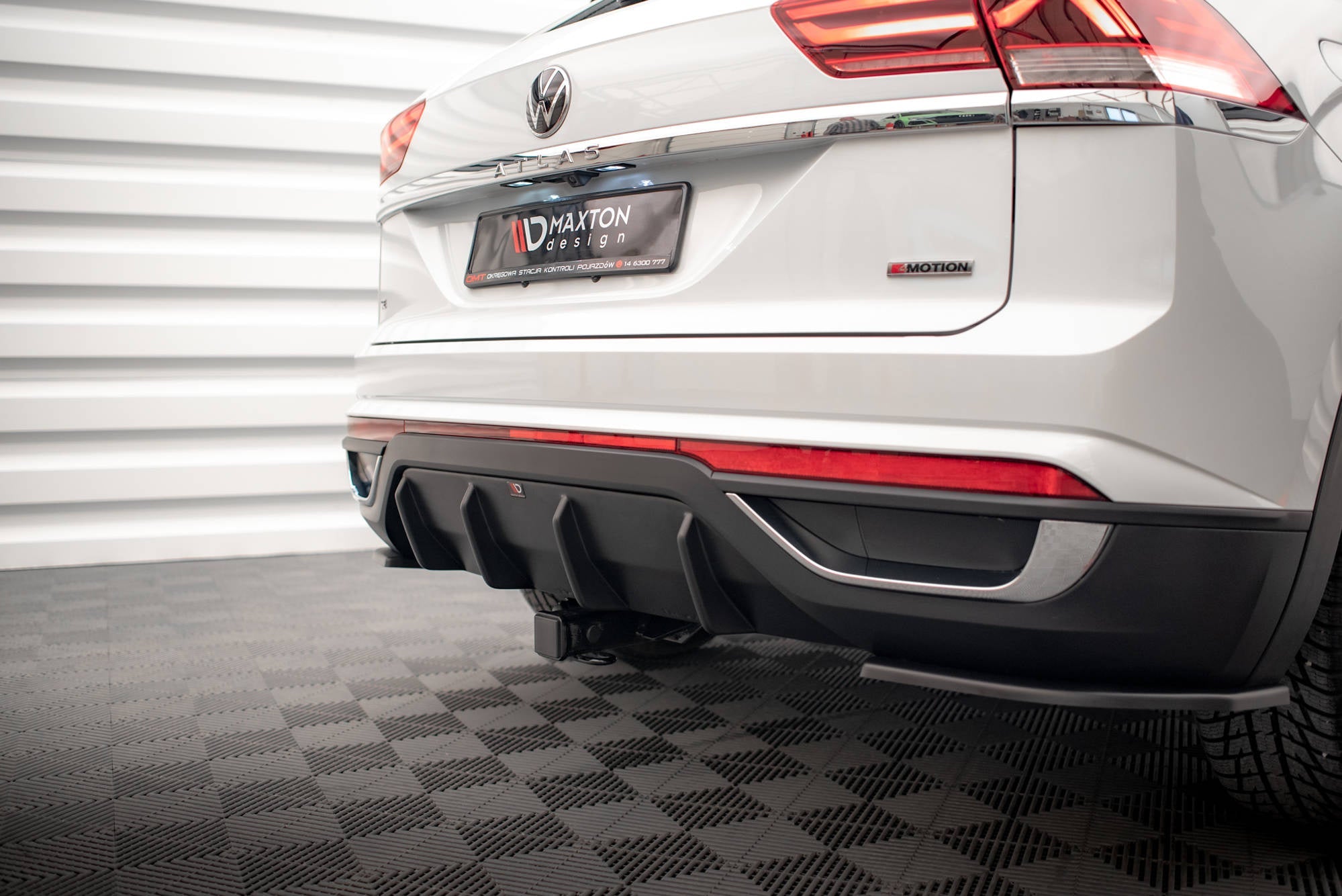 Prelungire difuzor bara spate Volkswagen Atlas Cross Sport 2020- v1 - Maxton Design