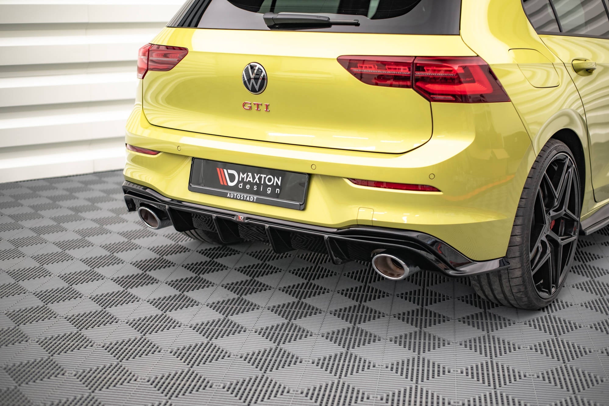 Prelungire difuzor bara spate Volkswagen Golf 8 GTI Clubsport 2020- v38 - Maxton Design