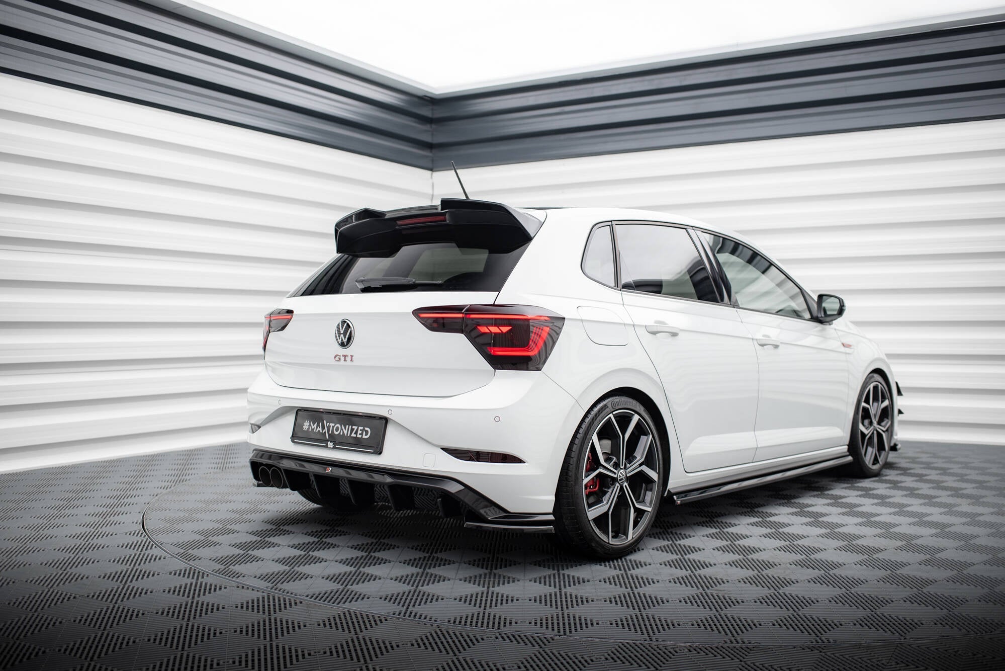 Prelungire difuzor bara spate Volkswagen Polo GTI Mk6 Facelift 2021- v12 - Maxton Design
