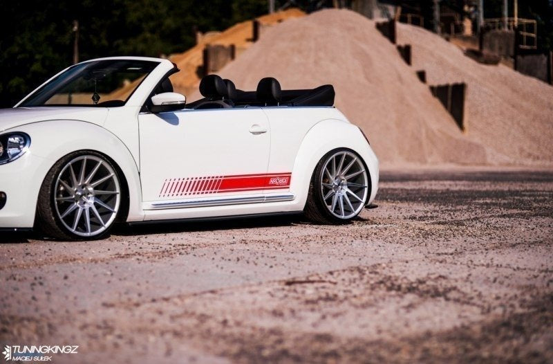 Praguri Volkswagen Beetle 2011-2019 v1 - Maxton Design