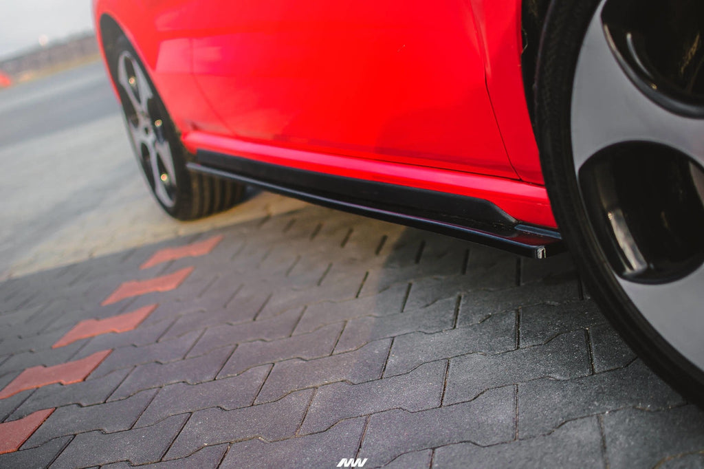 Praguri Volkswagen Polo Mk5 GTI 6R 2009-2014 v2 - Maxton Design