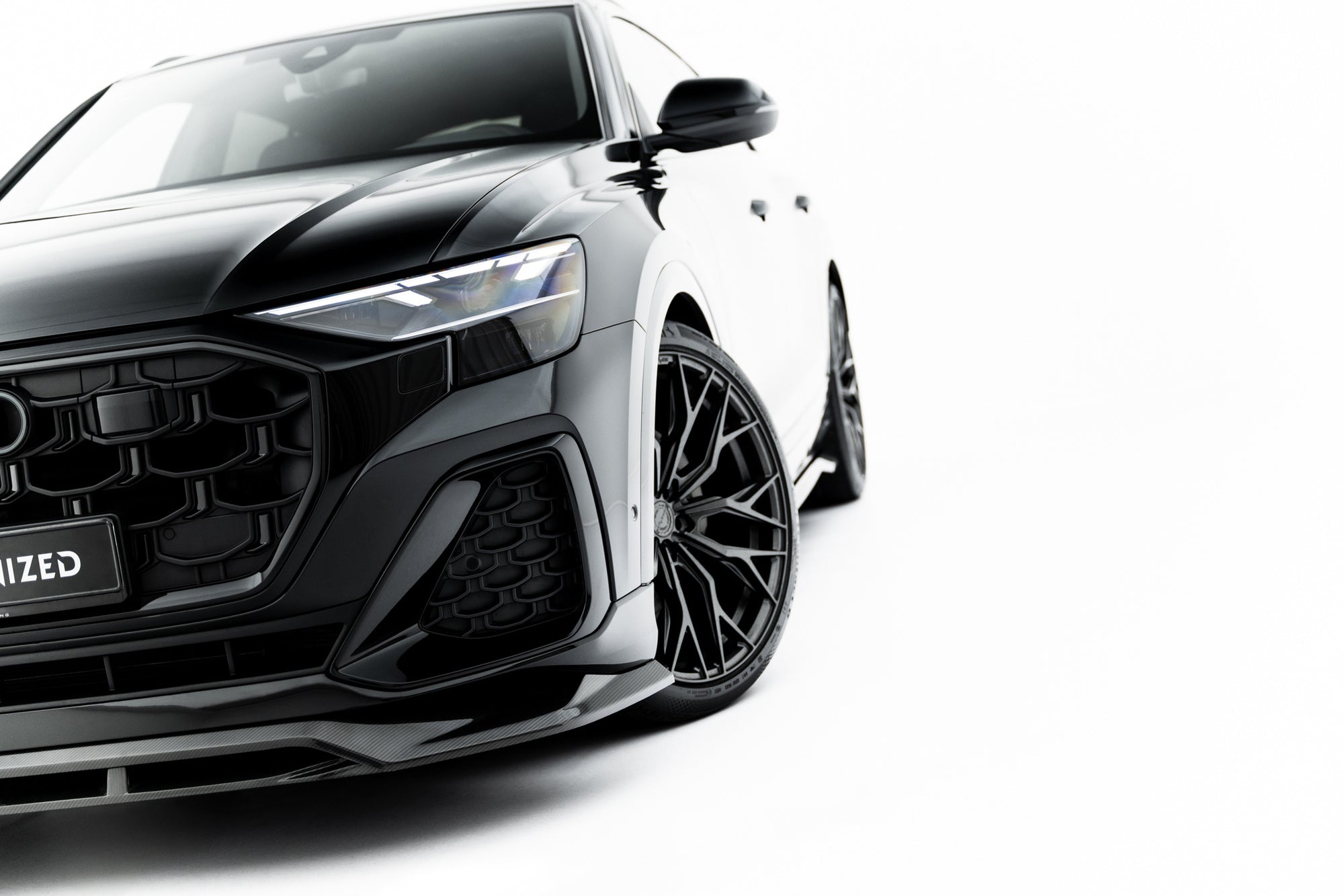 Pachet Exterior Prelungiri Body kit tuning Carbon Audi Q8 S-Line Mk1 Facelift 2023- v8 - Maxton Design