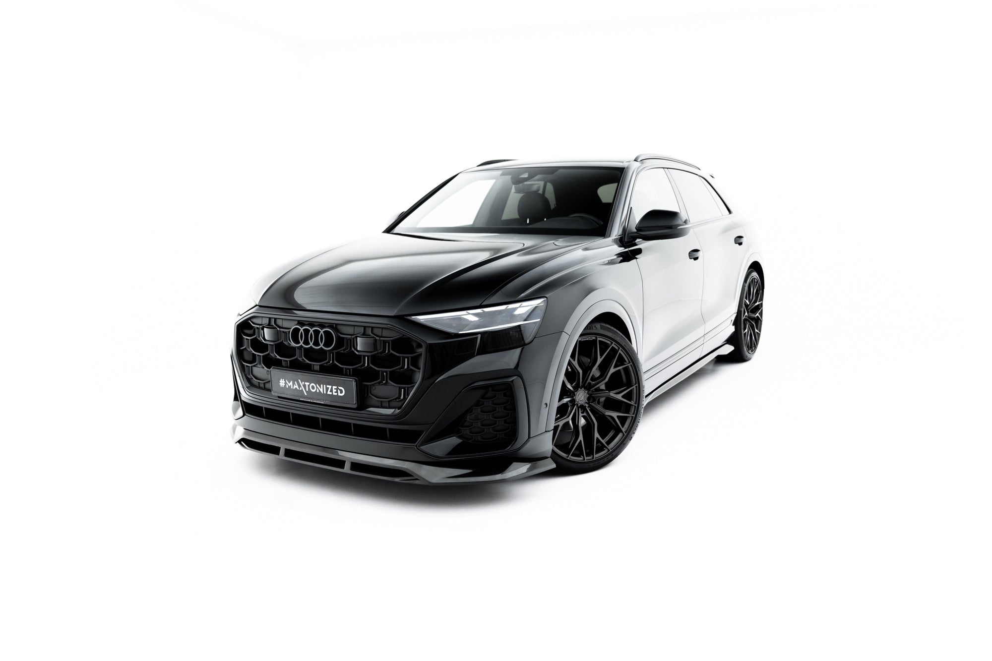 Pachet Exterior Prelungiri Body kit tuning Carbon Audi Q8 S-Line Mk1 Facelift 2023- v8 - Maxton Design