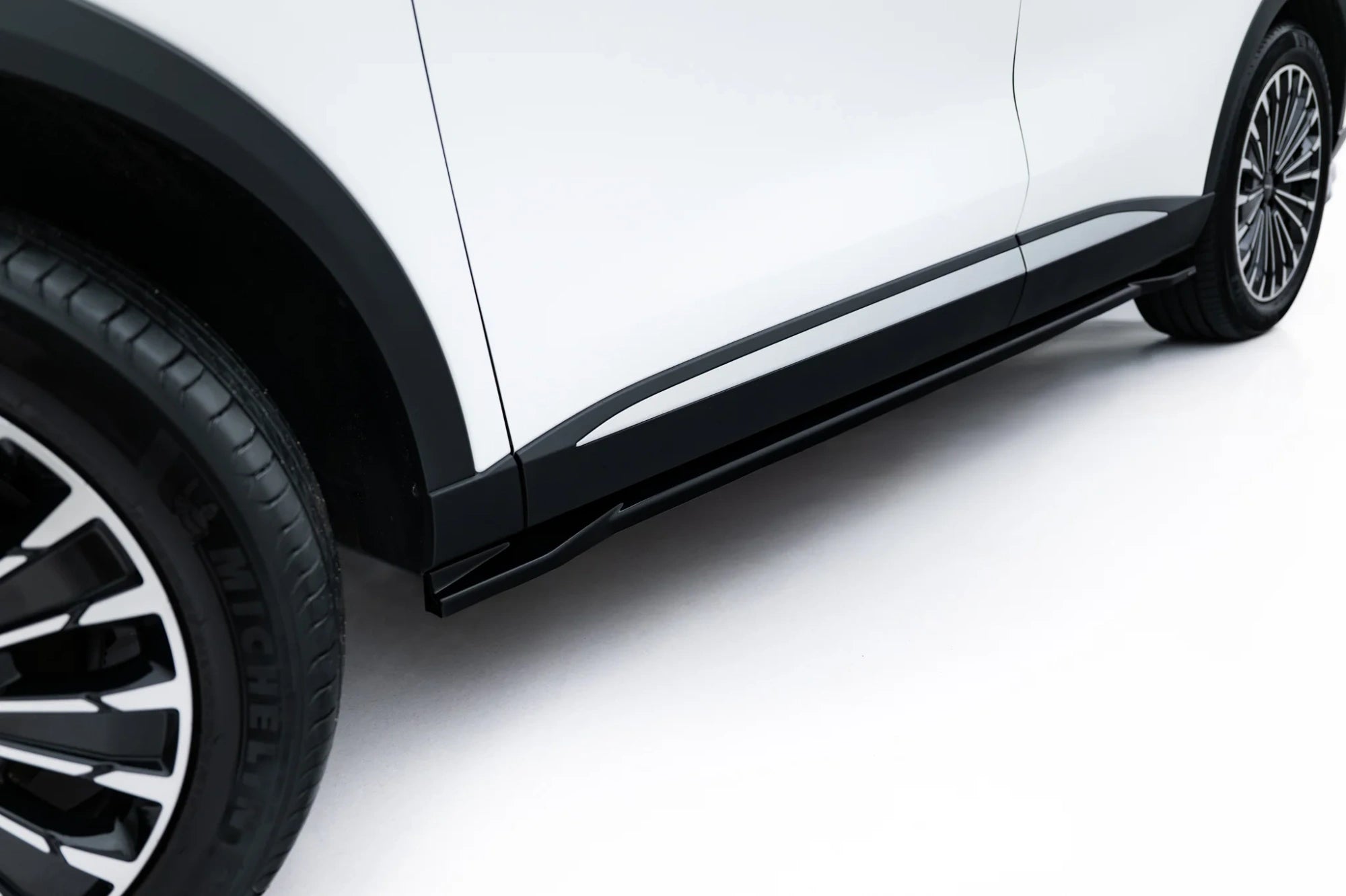 BODY KIT Omoda 9 Mk1 - Maxton Design