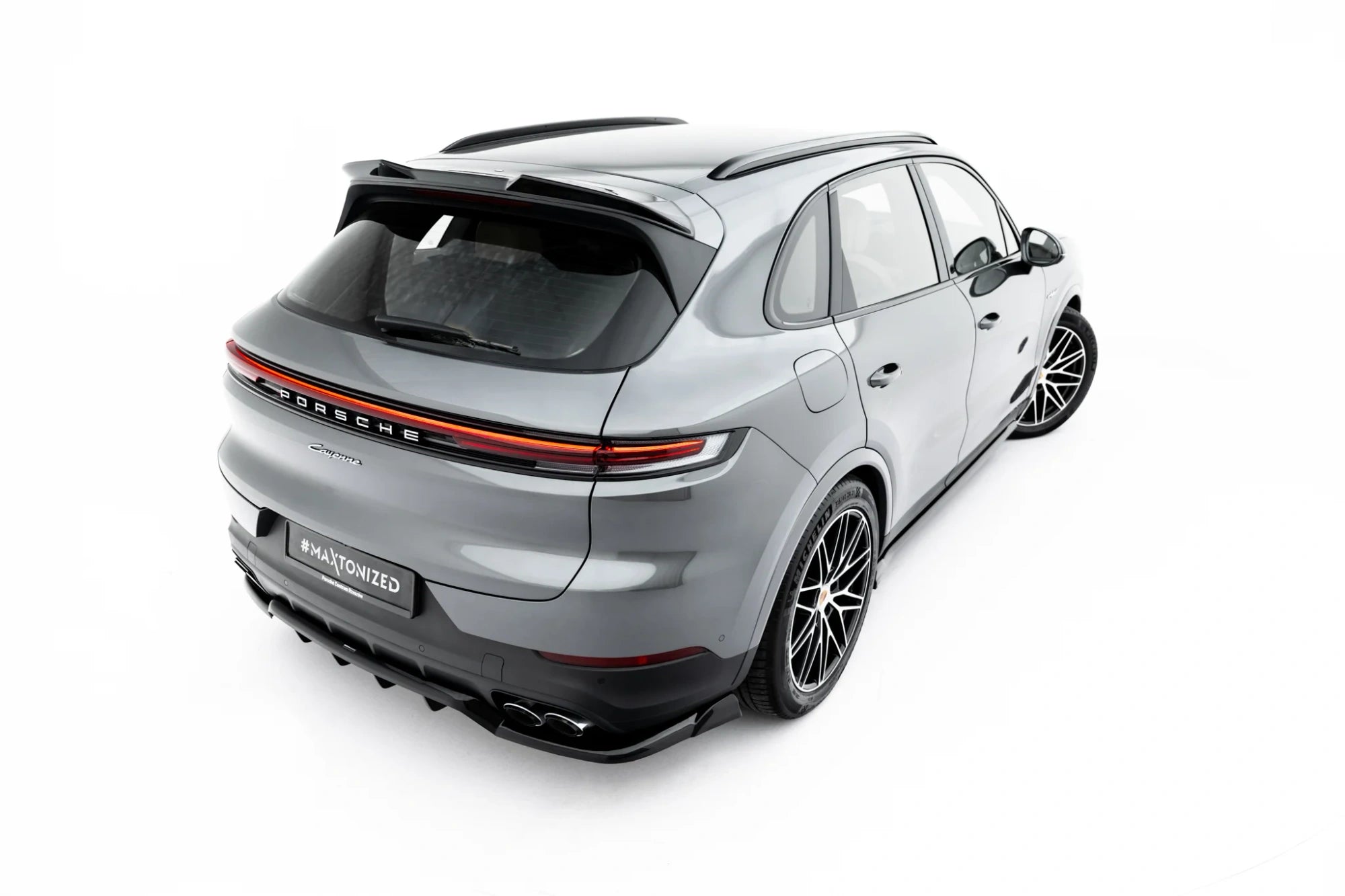 BODY KIT Porsche Cayenne SUV Mk3 Facelift - Maxton Design