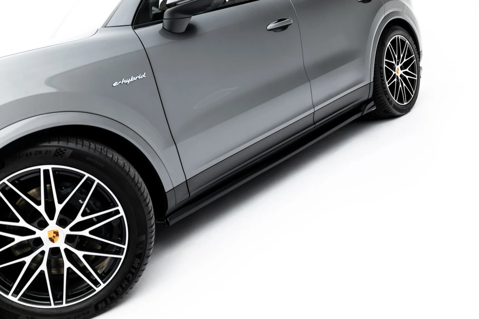 BODY KIT Porsche Cayenne SUV Mk3 Facelift - Maxton Design