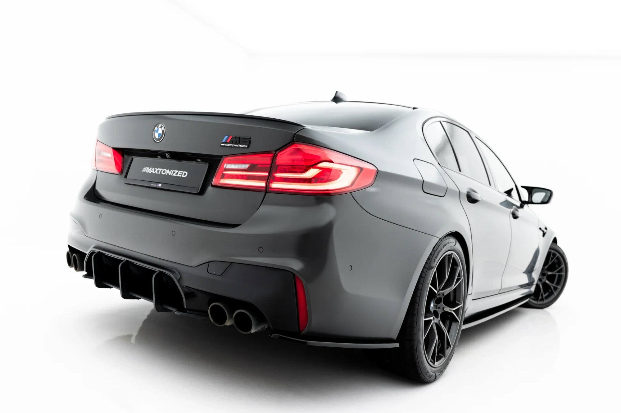 BODY KIT V.1 BMW Seria 5 M5 F90 - Maxton Design