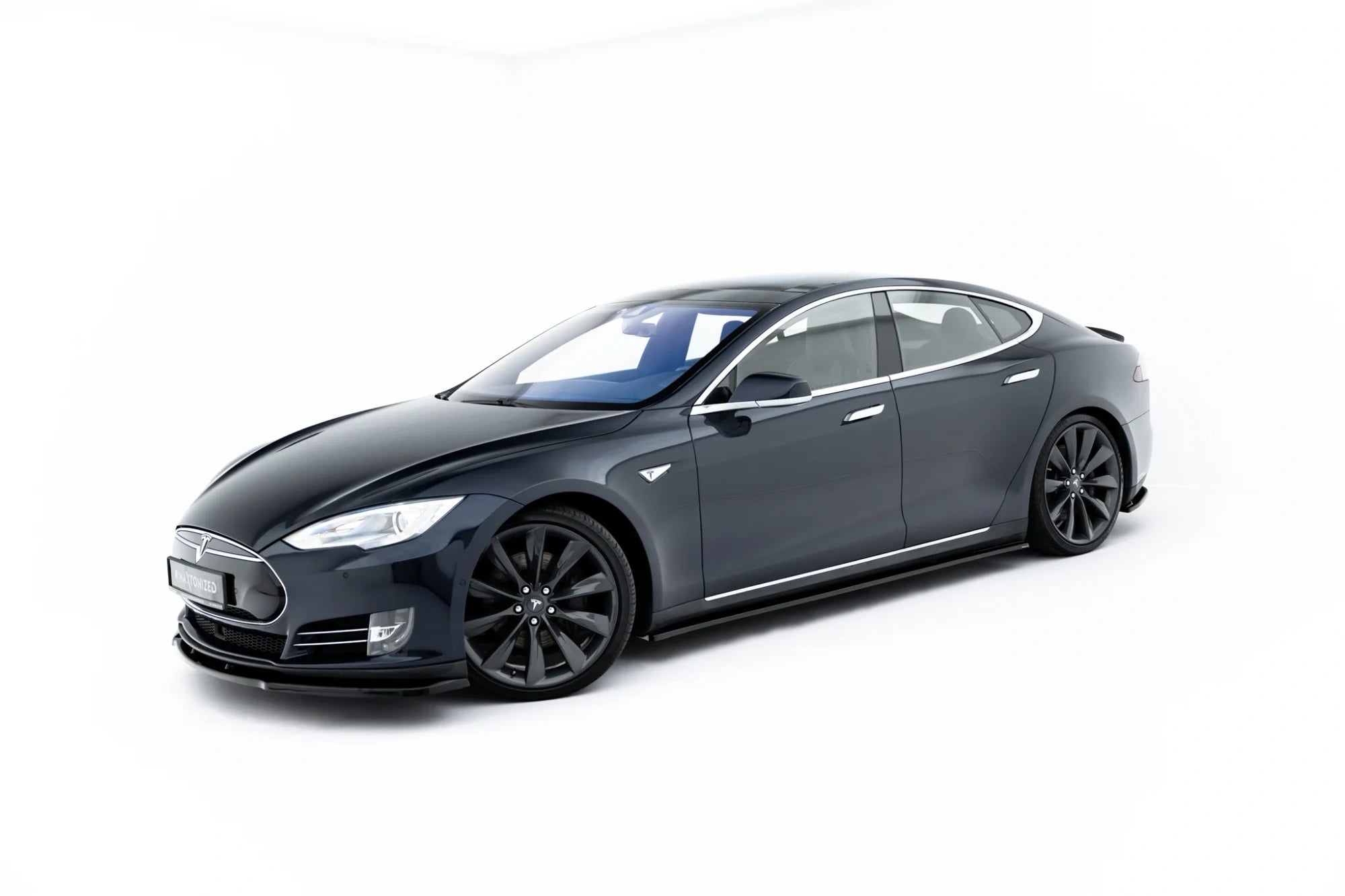 BODY KIT V.1 Tesla Model S Mk1 - Maxton Design