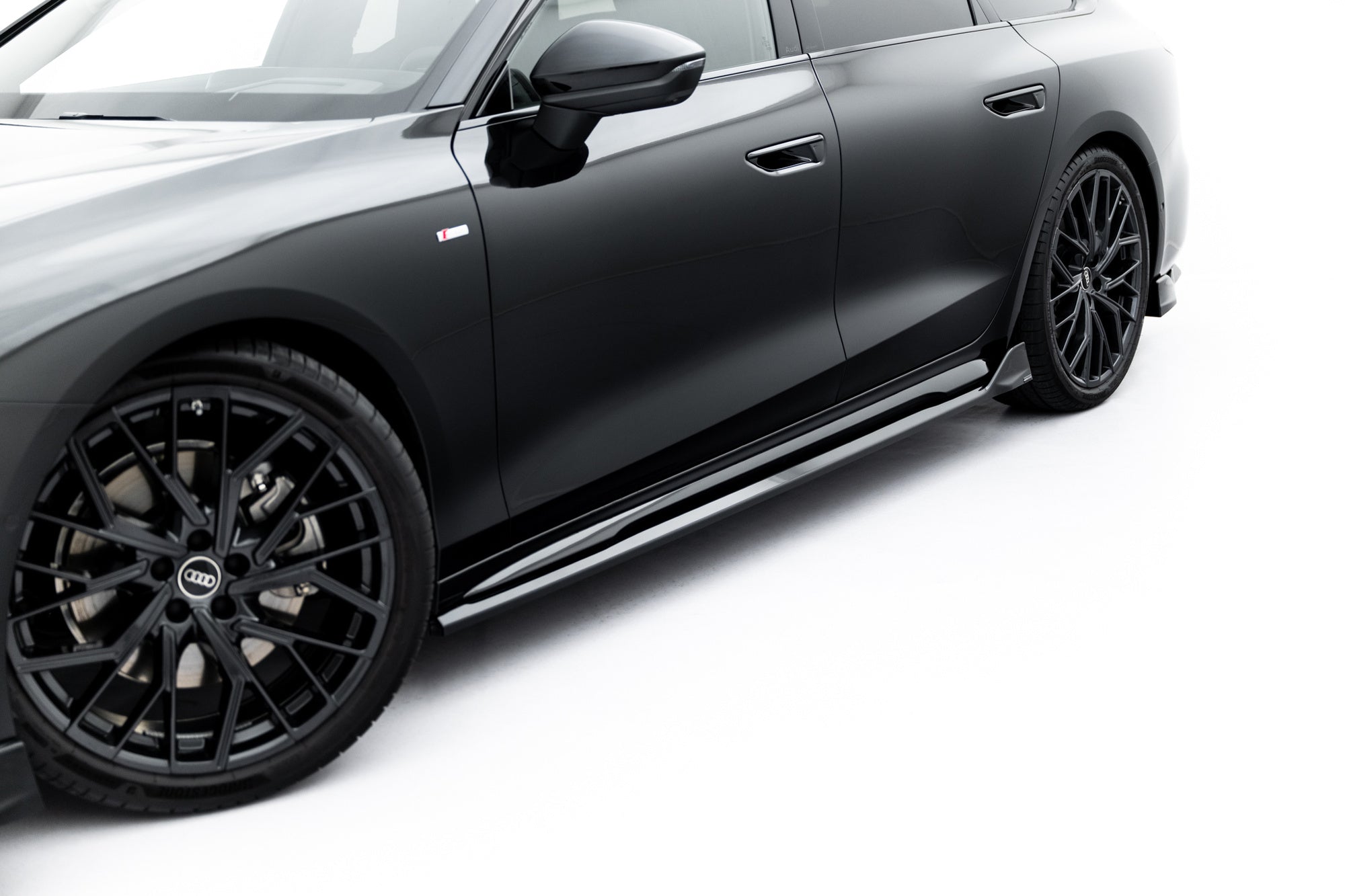 Pachet Set Splitter Exterior Prelungiri Body kit tuning Audi A6 S-Line Avant C9 2023- v2 - Maxton Design