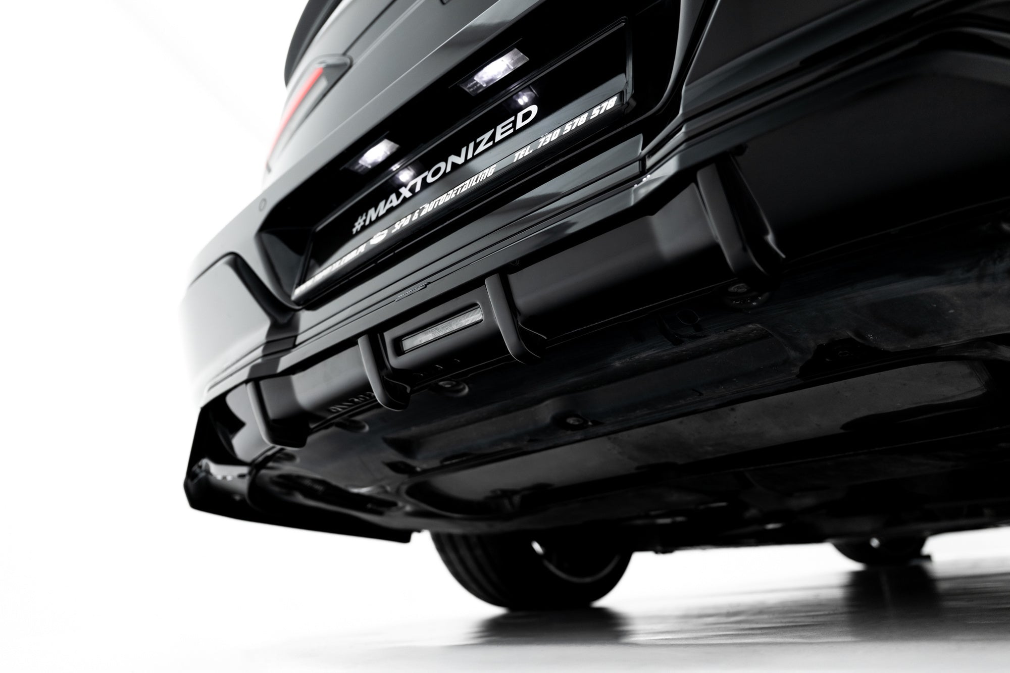 Pachet Set Splitter Exterior Prelungiri Body kit tuning Bmw Seria 7 G70 740d / 740i M-Pack 2022- v17 - Maxton Design