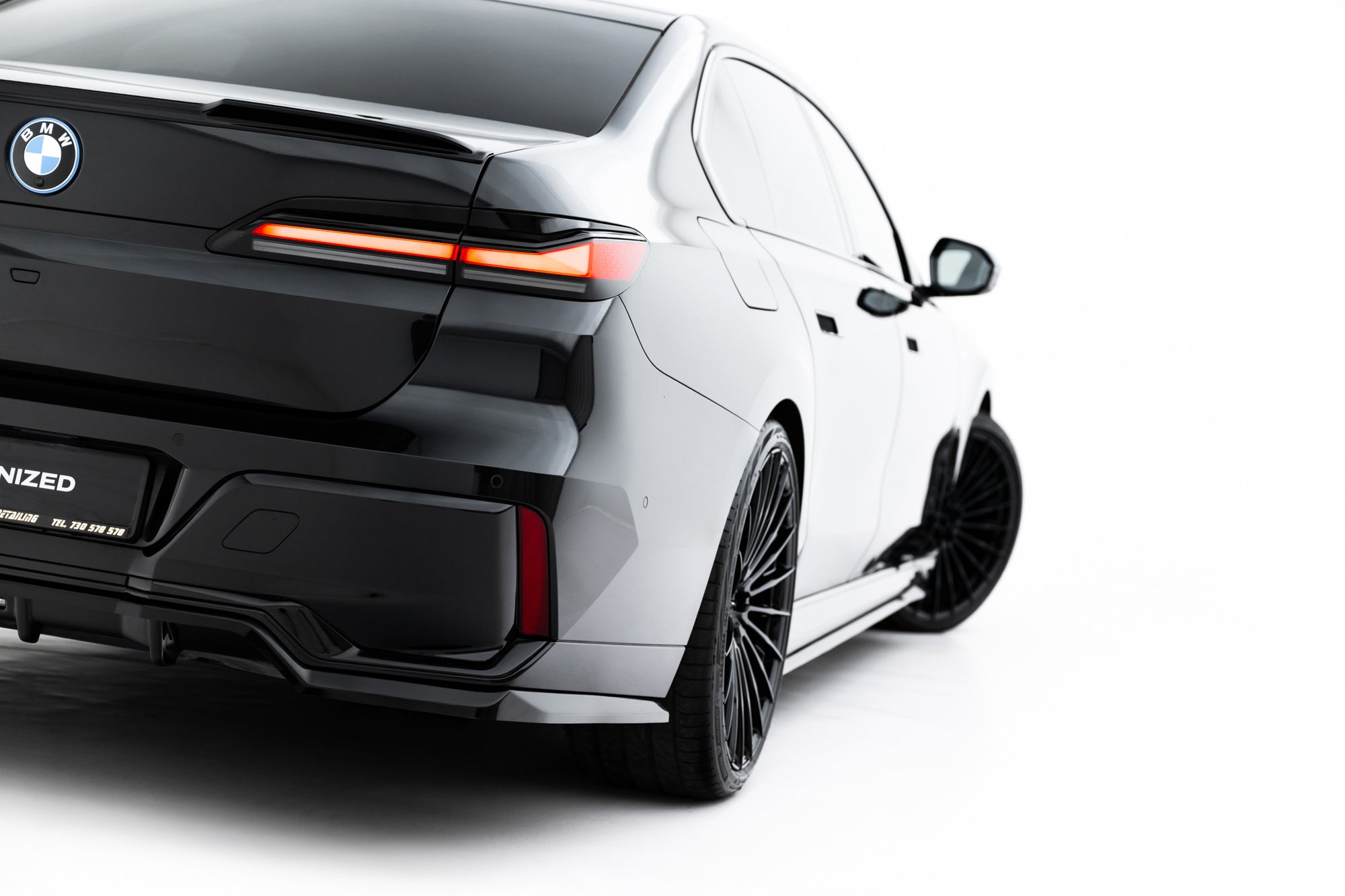 Pachet Set Splitter Exterior Prelungiri Body kit tuning Bmw Seria 7 G70 740d / 740i M-Pack 2022- v17 - Maxton Design