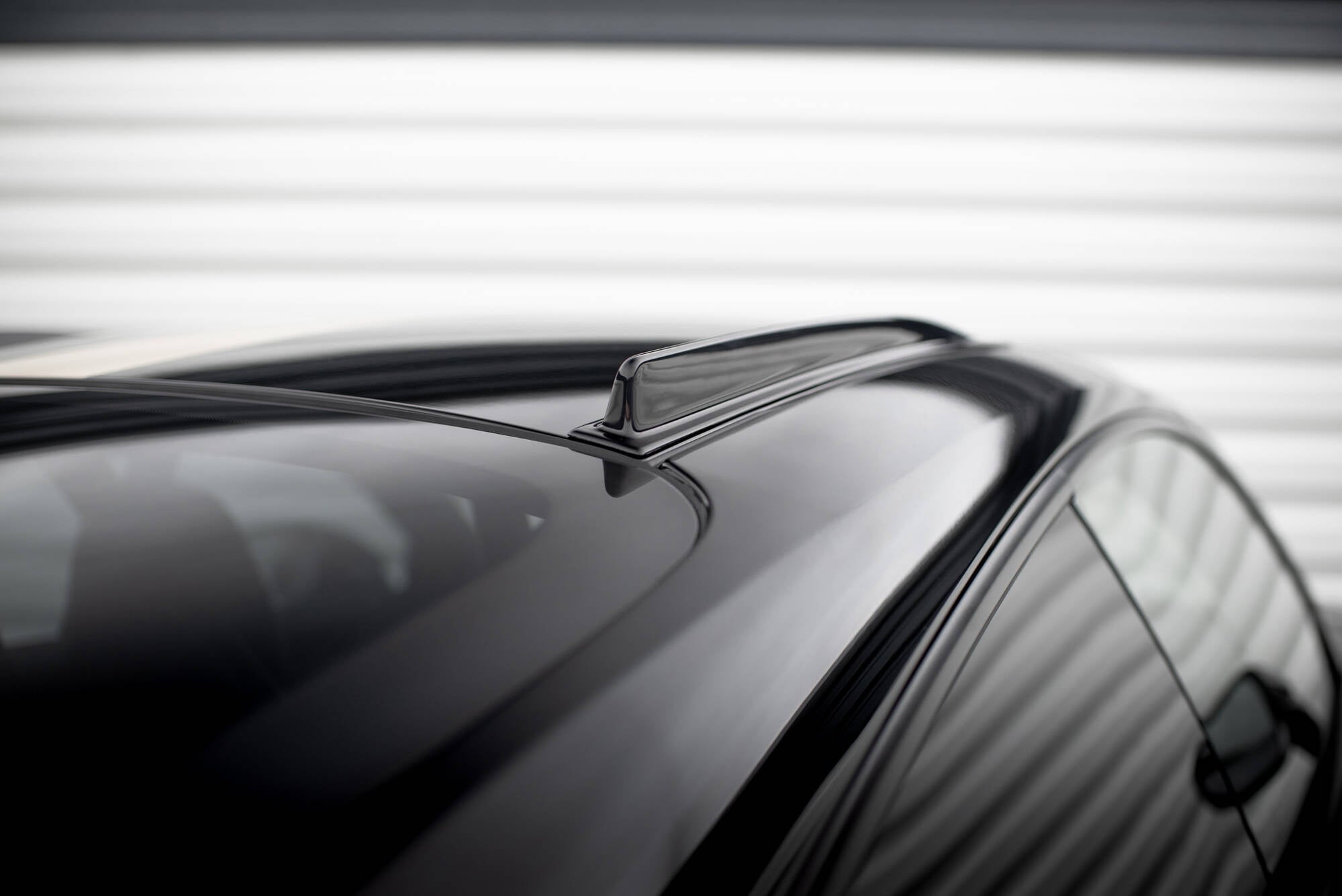 Bari longitudinale plafon Porsche 911 992 GT3 2021- v1 - Maxton Design