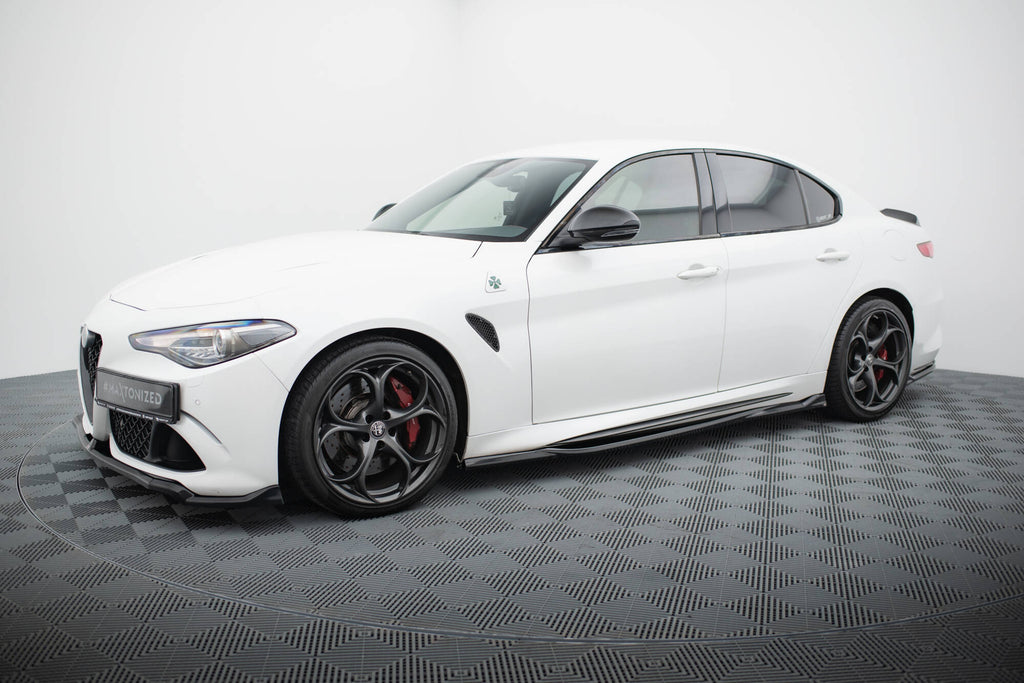 Praguri Alfa Romeo Giulia Quadrifoglio 2016- v1 - Maxton Design