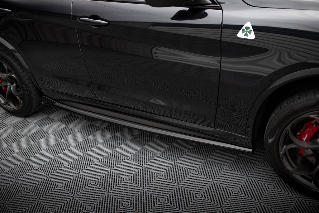 Praguri Alfa Romeo Stelvio Quadrifoglio Mk1 2016-2020 v2 - Maxton Design