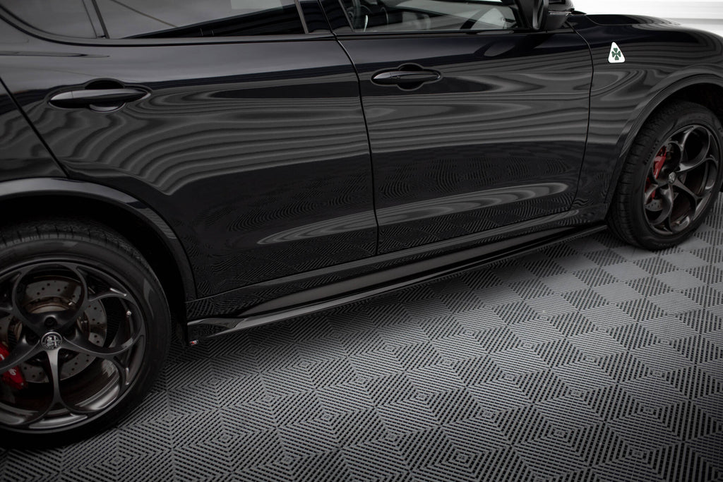 Praguri Alfa Romeo Stelvio Quadrifoglio Mk1 2016-2020 v2 - Maxton Design