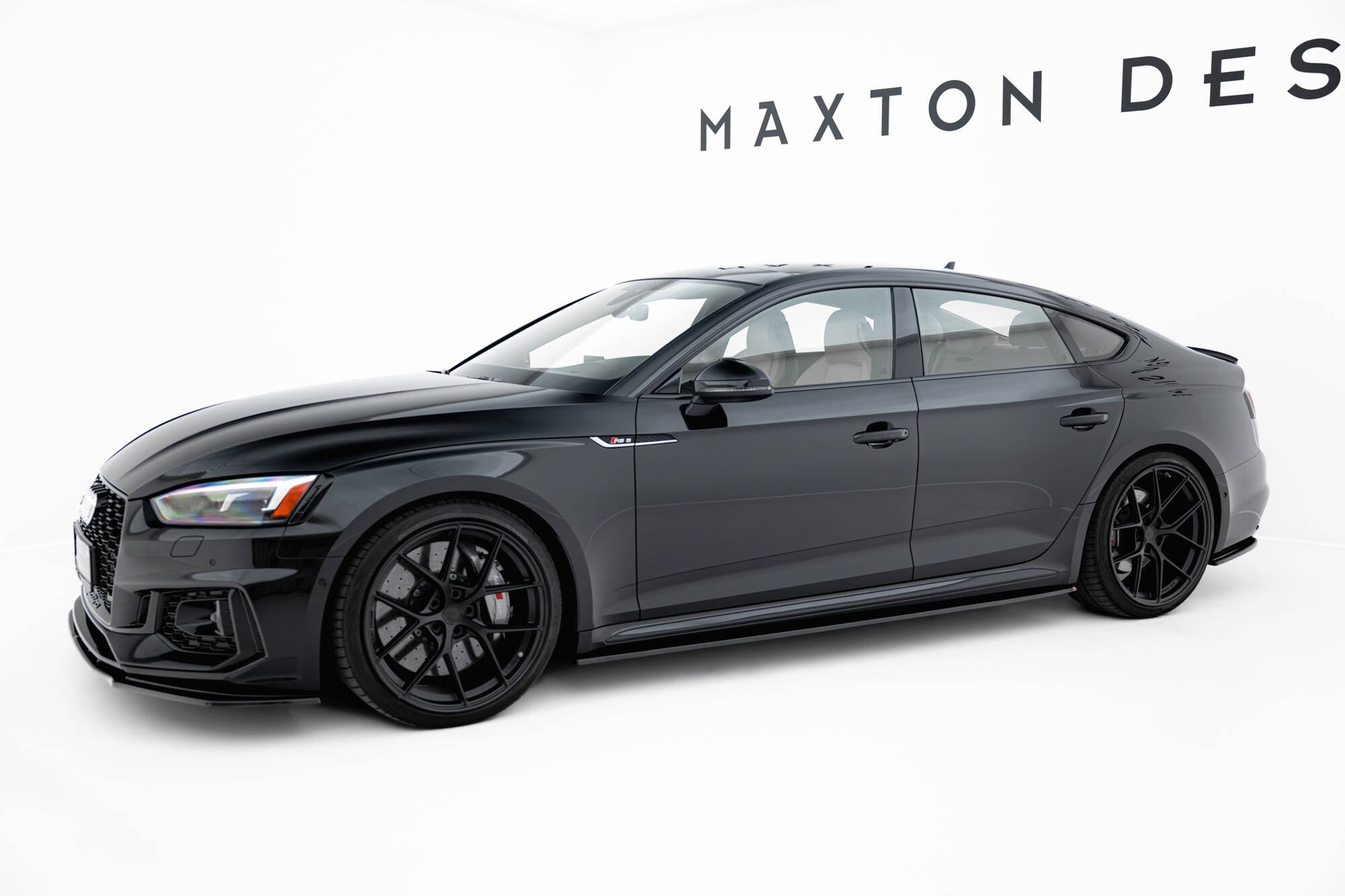 Praguri Audi RS5 Sportback F5 2017-2019 v17 - Maxton Design