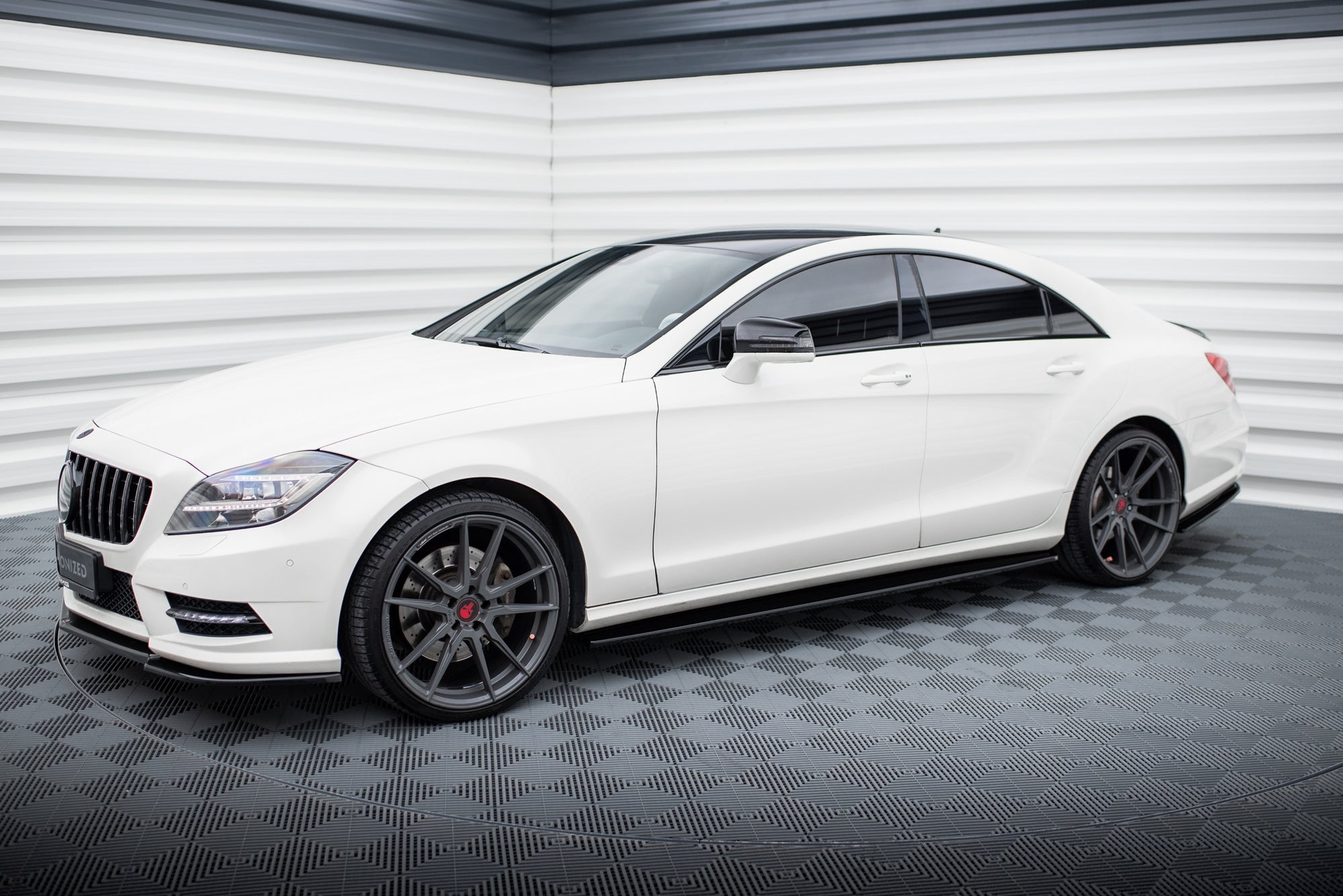 Praguri Mercedes CLS C218 Amg Line 2011-2014 v1 - Maxton Design