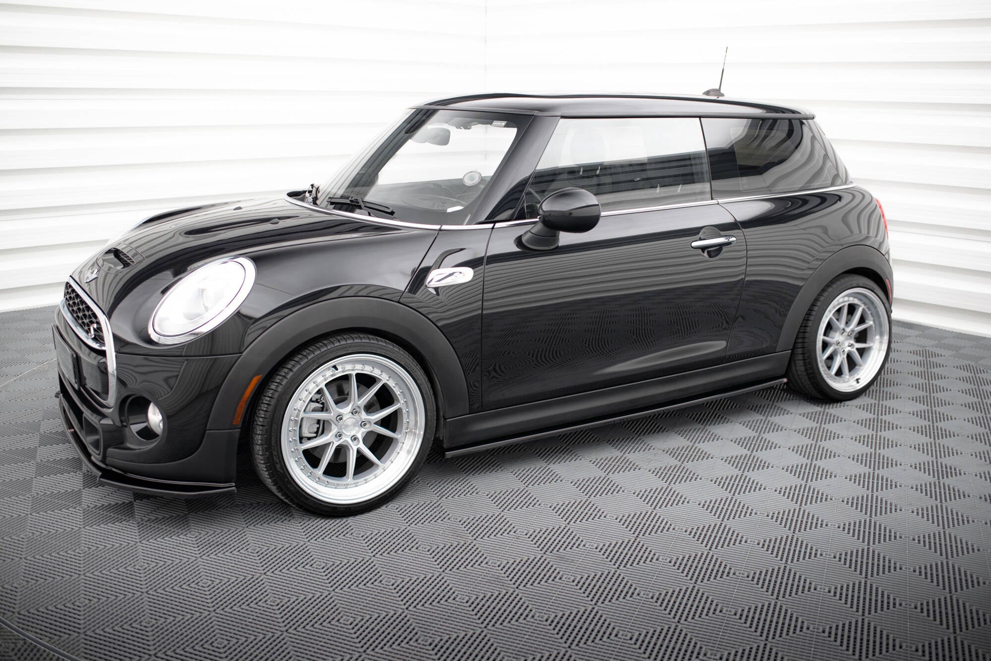 Praguri Mini Cooper S Mk3 F56 2014-2017 v1 - Maxton Design