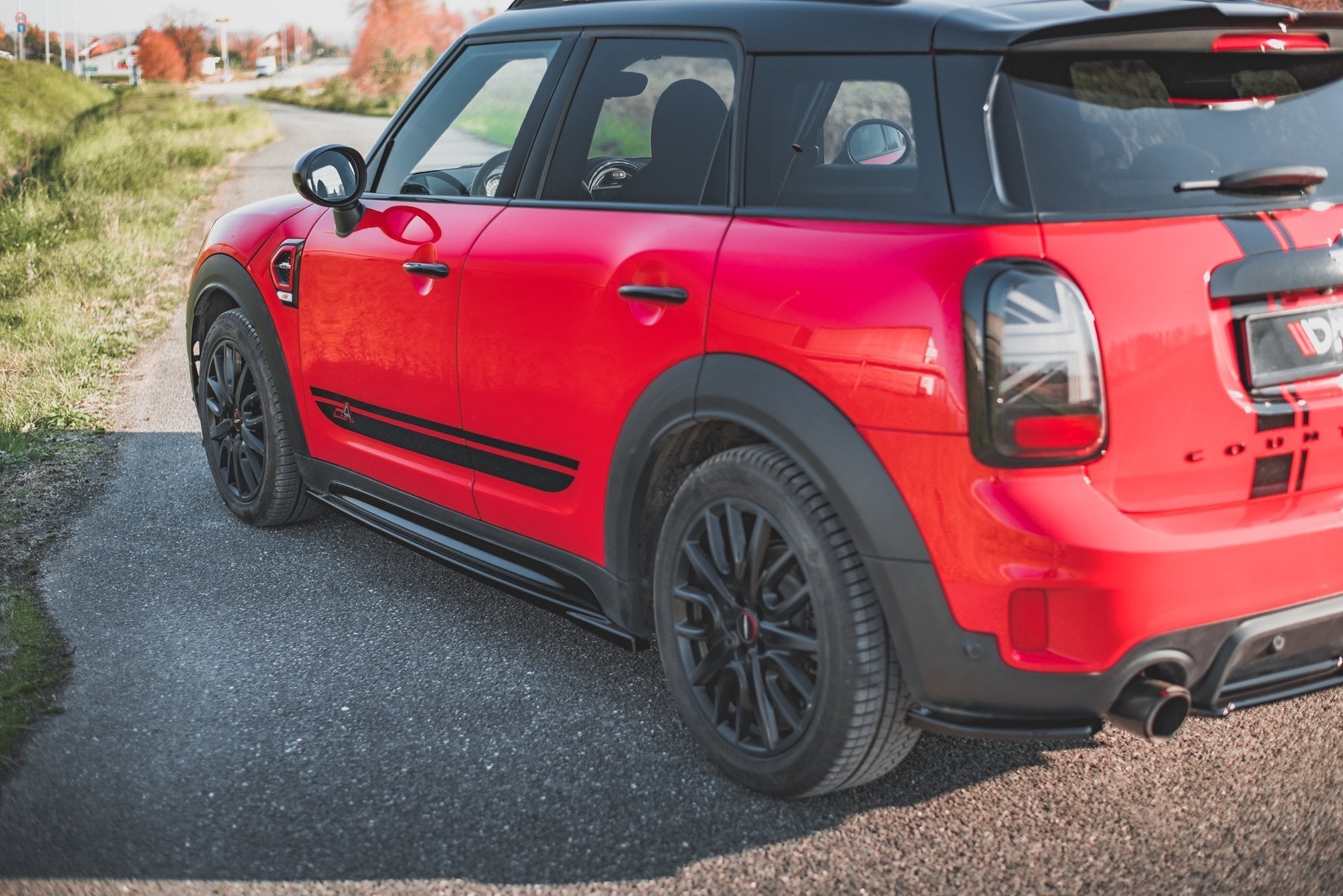 Praguri Mini Countryman Mk2 F60 JCW 2020- v1 - Maxton Design