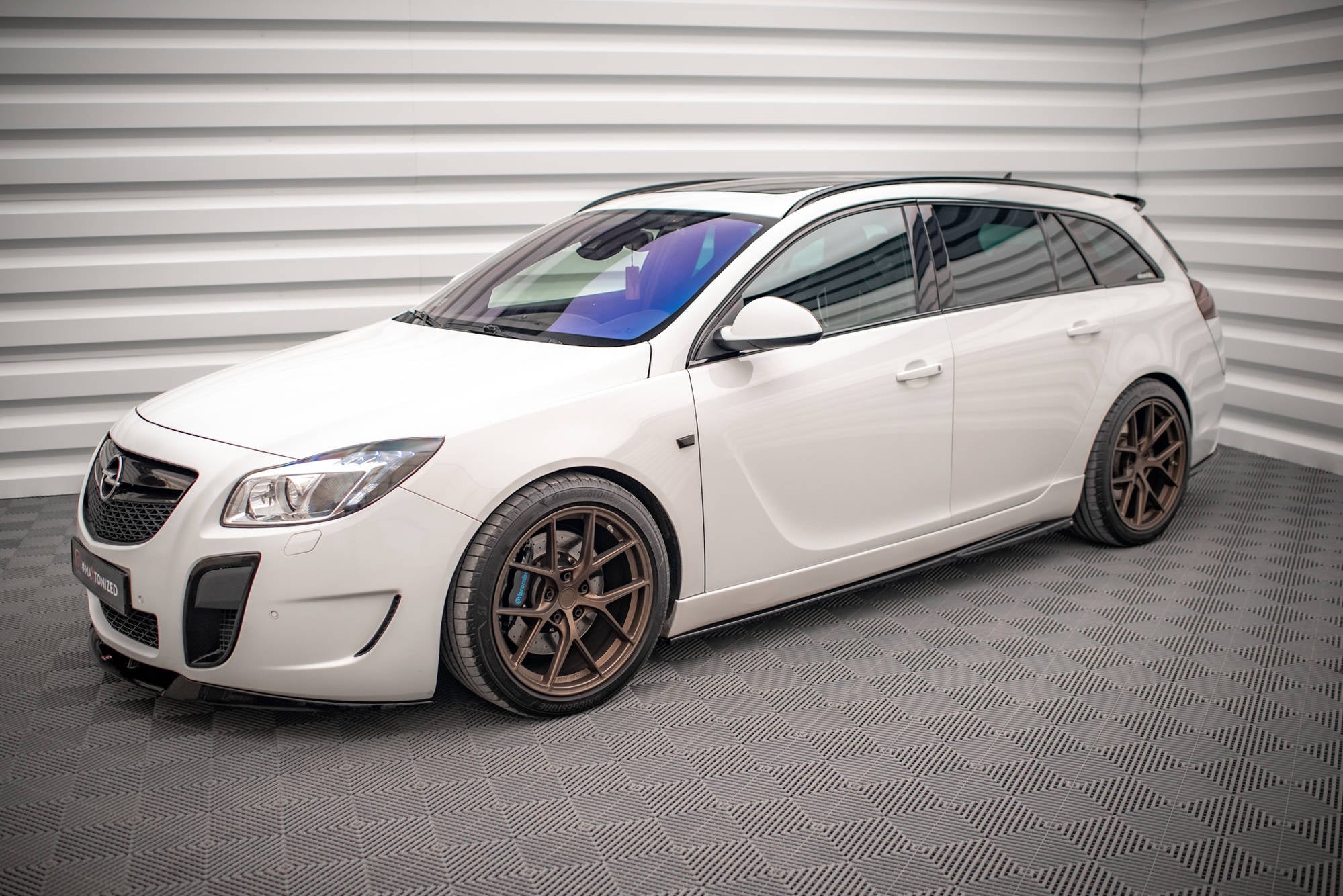 Praguri Opel Insignia Mk1 OPC Facelift 2009-2017 v2 - Maxton Design