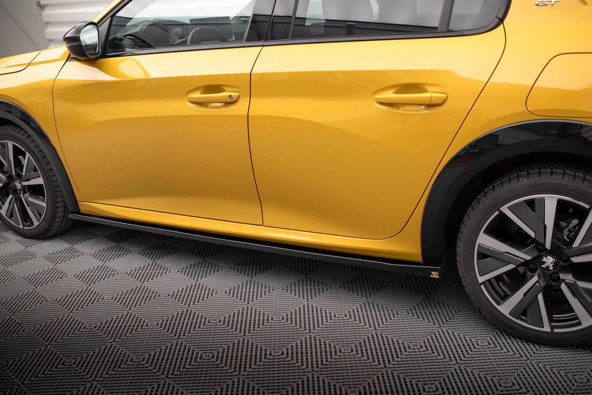 Praguri Peugeot 208 GT Mk2 2019- v3 - Maxton Design