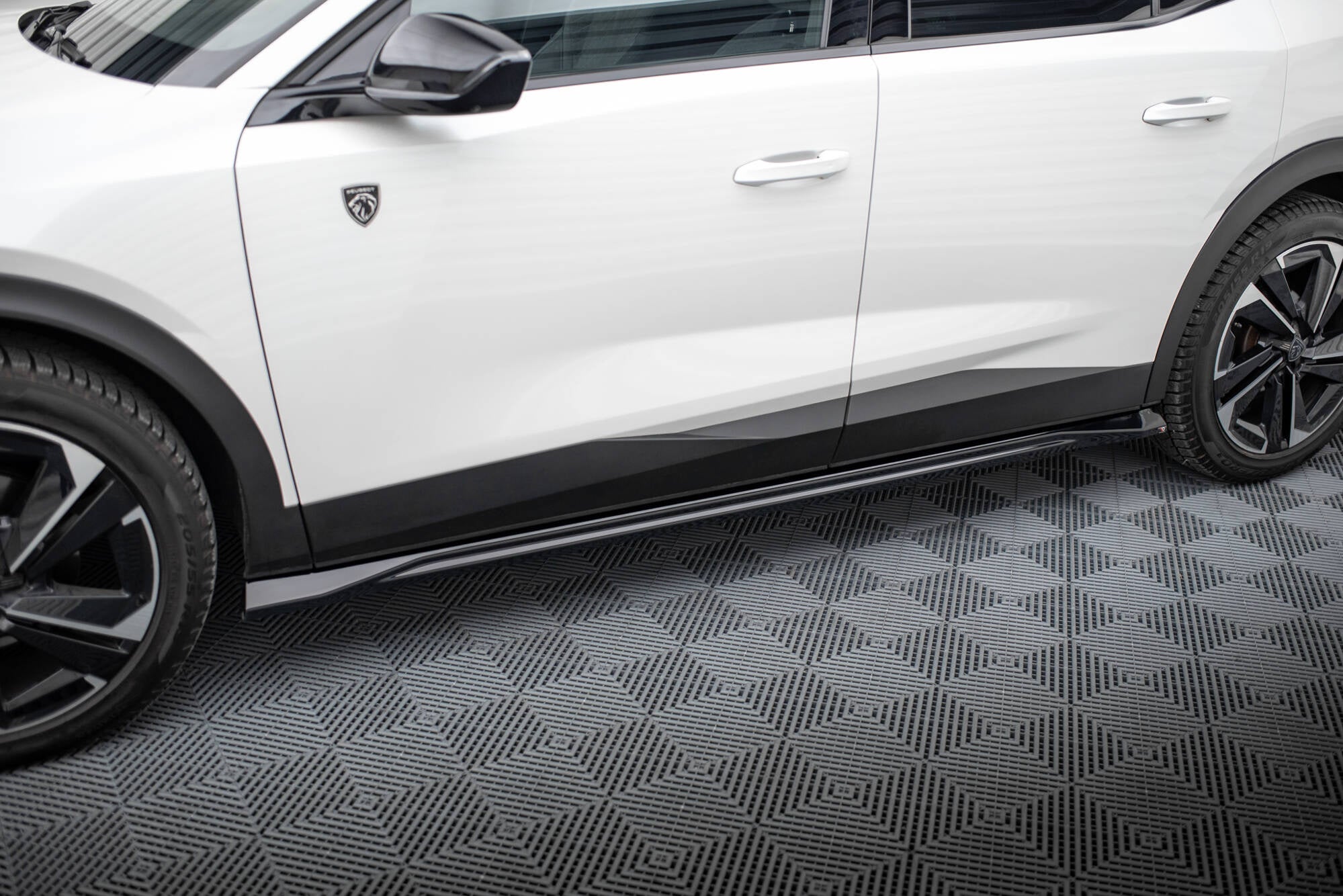 Praguri Peugeot 408 Mk1 2022- v1 - Maxton Design