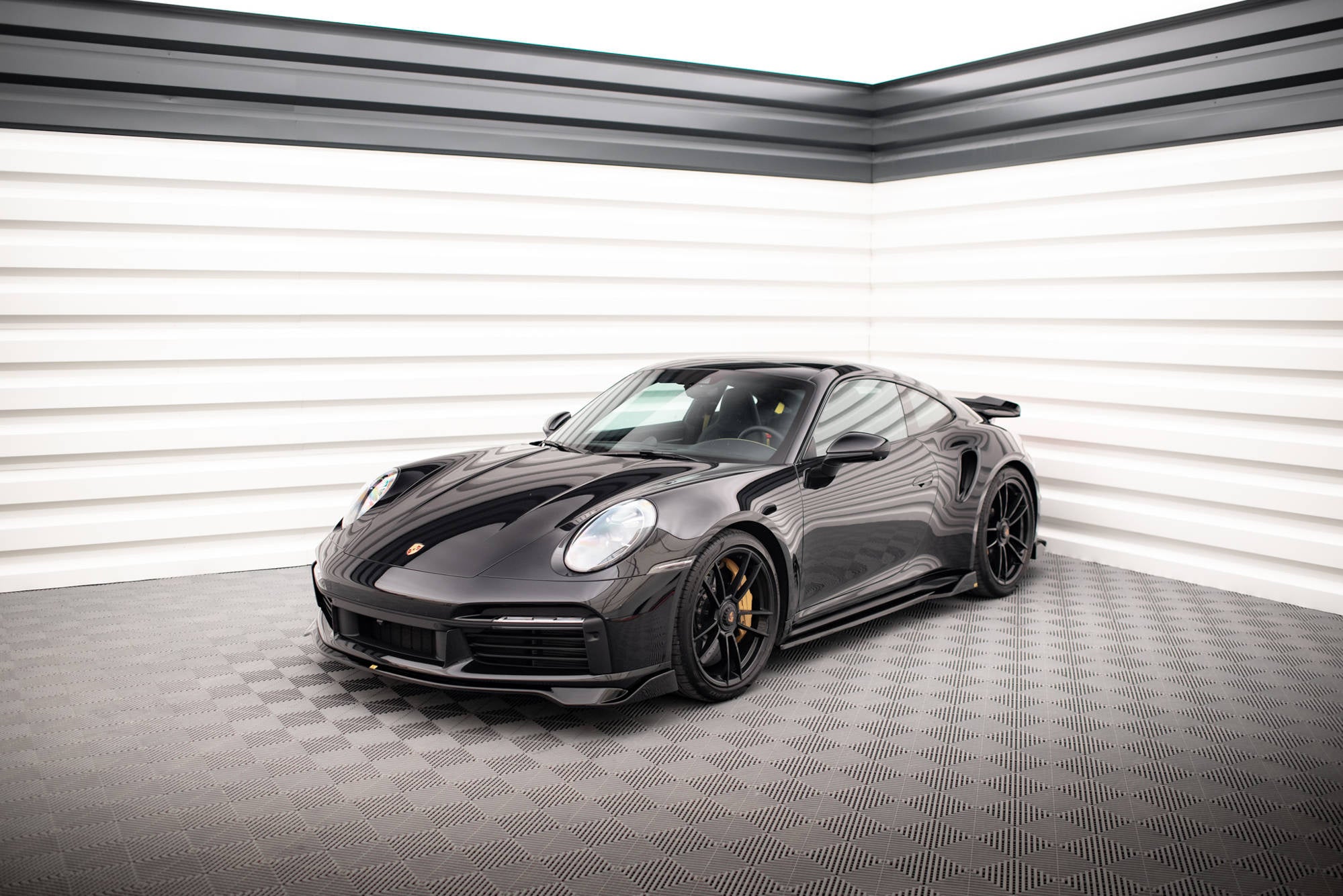 Praguri Porsche 911 Turbo S 992 2020- v4 - Maxton Design