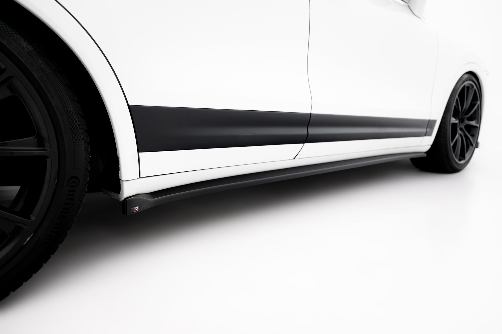 Praguri Porsche Cayenne Mk2 2010-2014 v1 - Maxton Design
