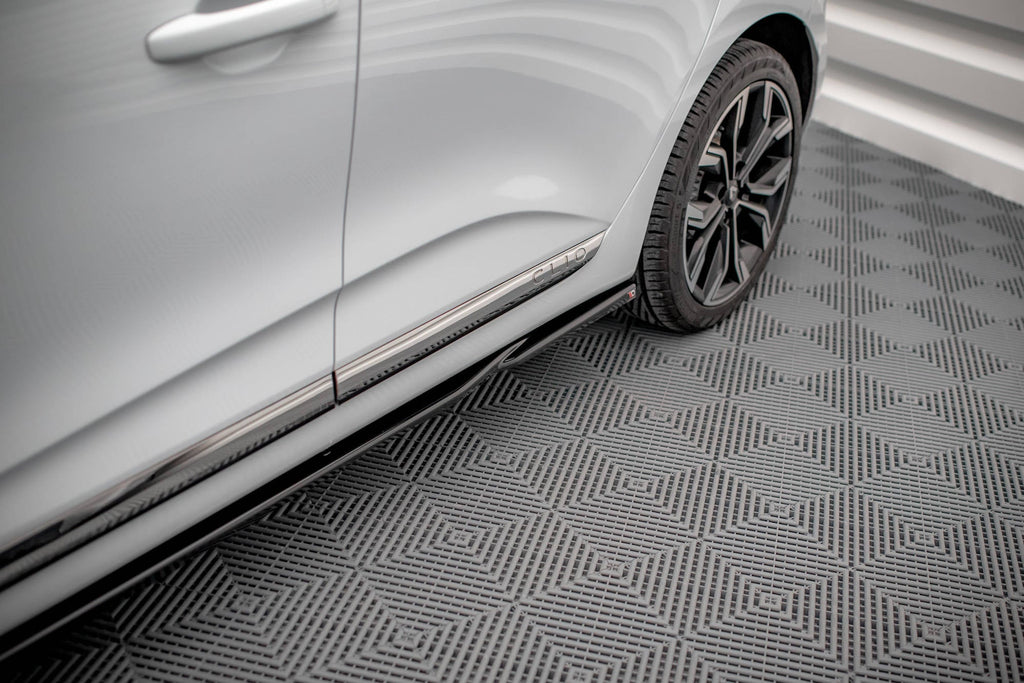 Praguri Renault Clio Mk5 2019- v1 - Maxton Design