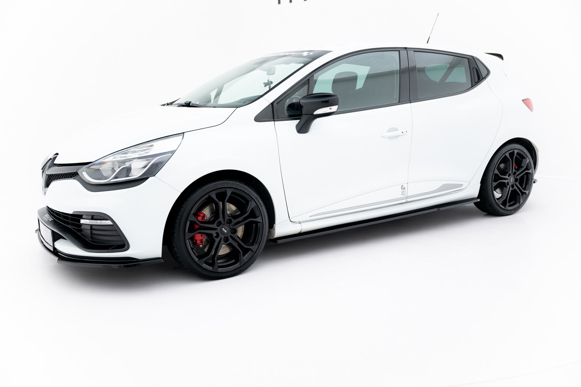 Praguri Renault Clio Mk4 RS 2012-2019 v5 - Maxton Design