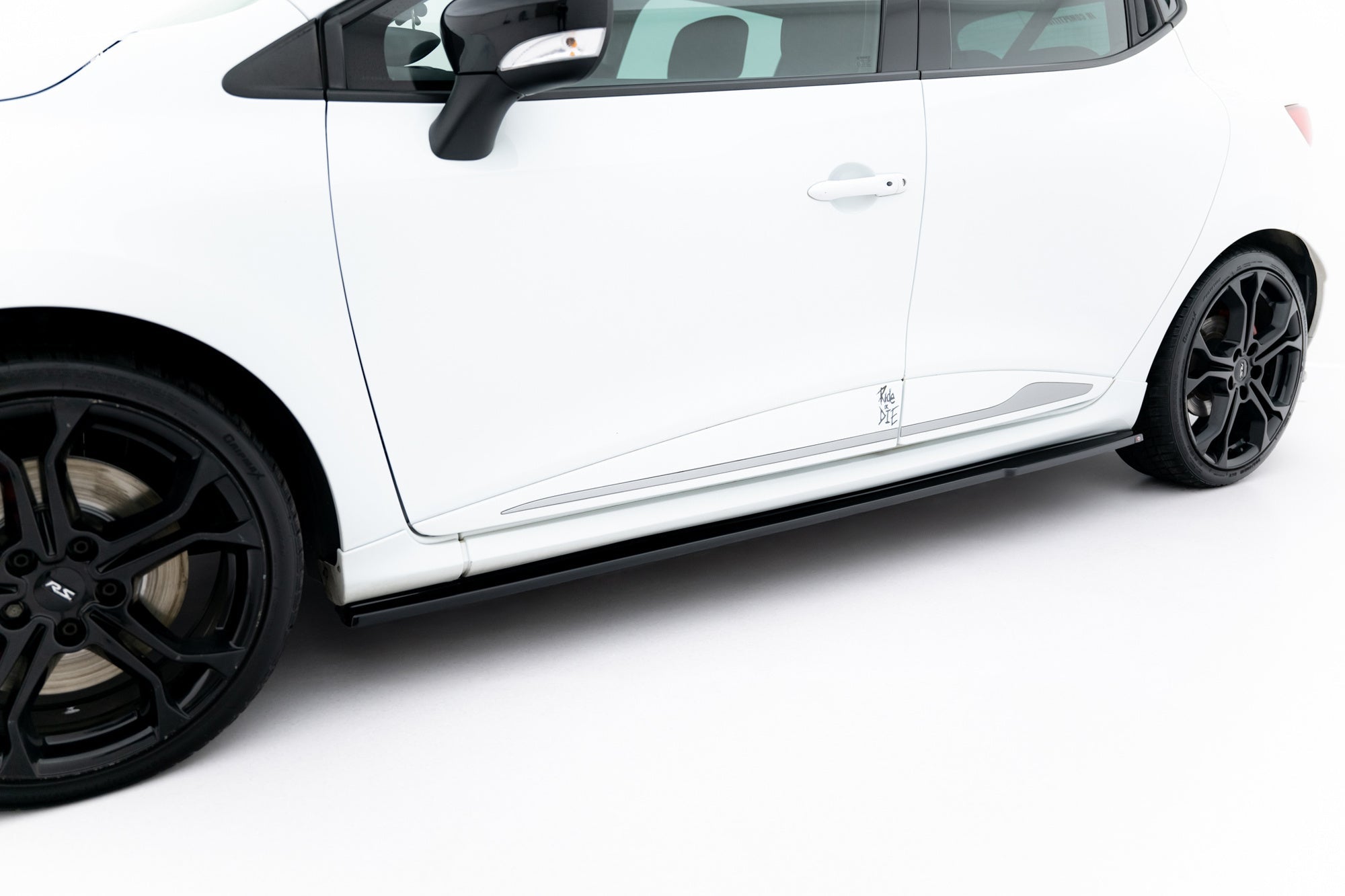 Praguri Renault Clio Mk4 RS 2012-2019 v5 - Maxton Design