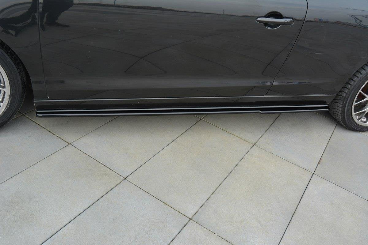 Praguri Renault Laguna Mk3 Coupe 2007-2015 v1 - Maxton Design