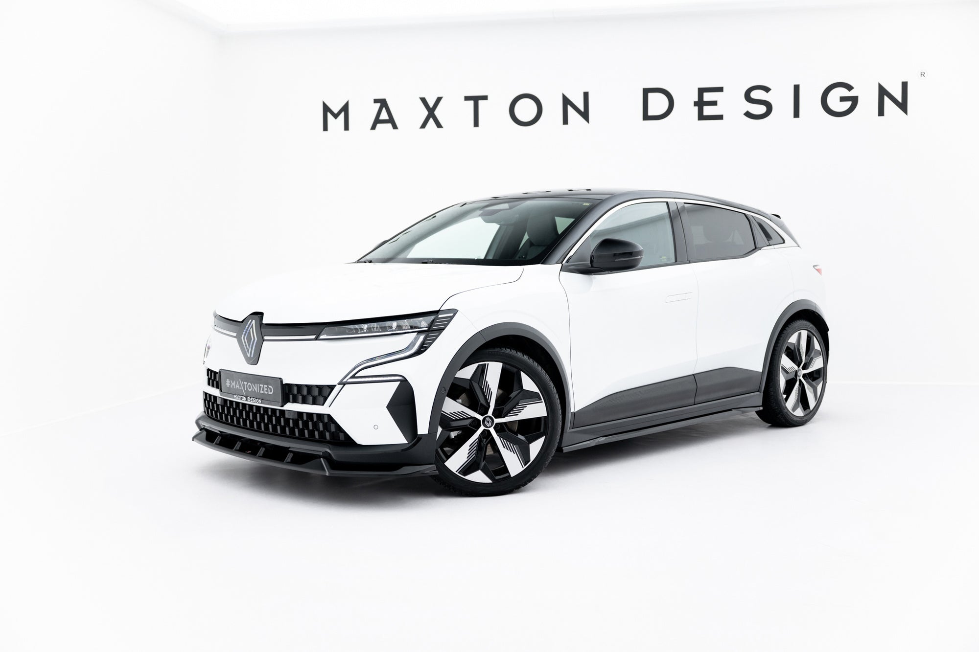 Praguri Renault Megane E-Tech Electric Mk1 2022- v1 - Maxton Design