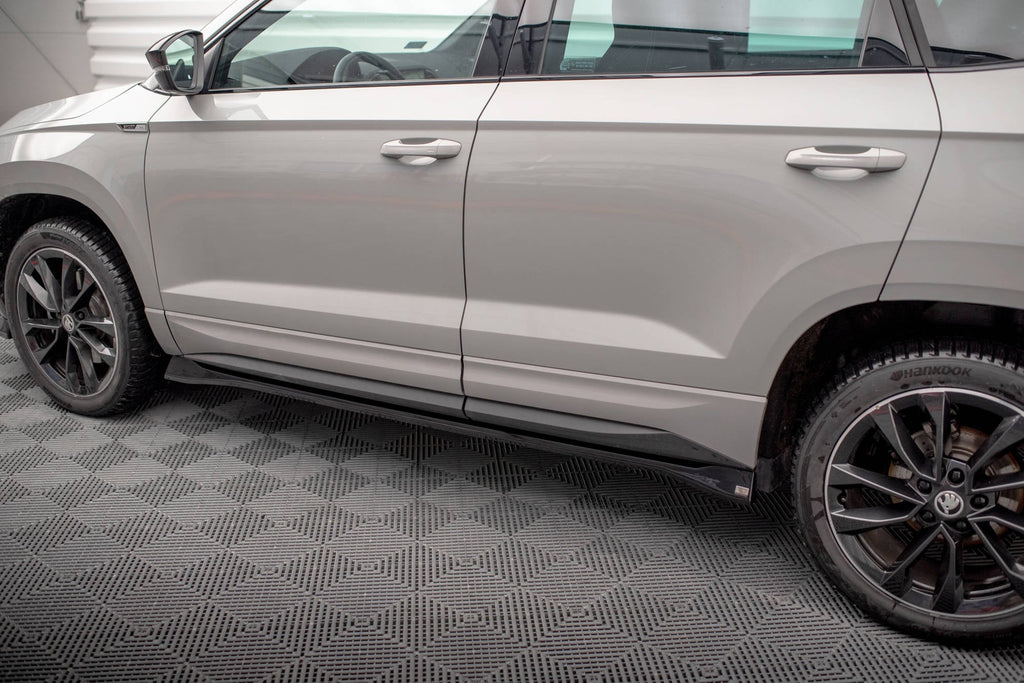 Praguri Skoda Karoq Sportline Mk1 Facelift 2021- v1 - Maxton Design
