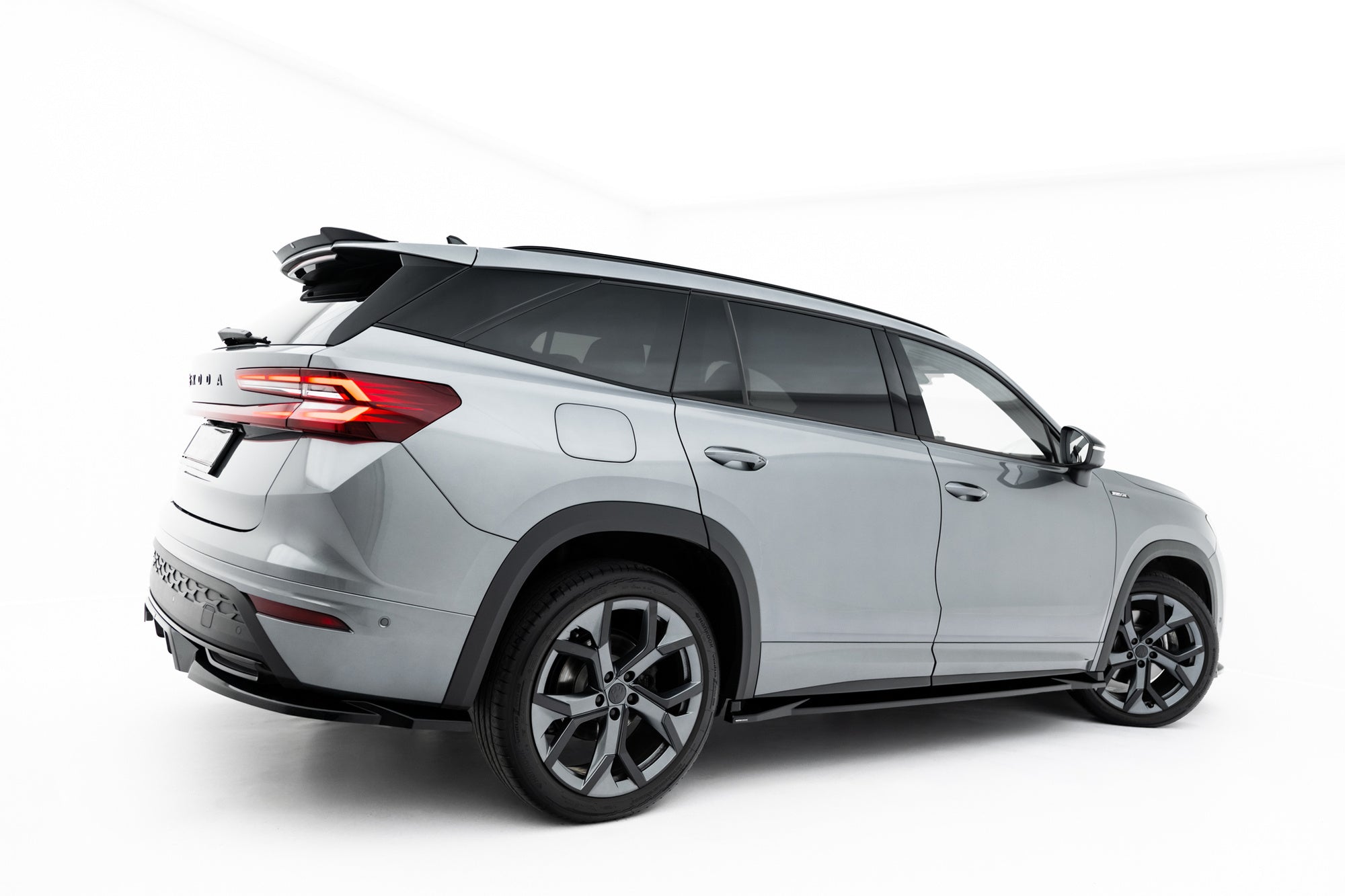 Praguri Skoda Kodiaq Sportline Mk2 2024- v2 - Maxton Design