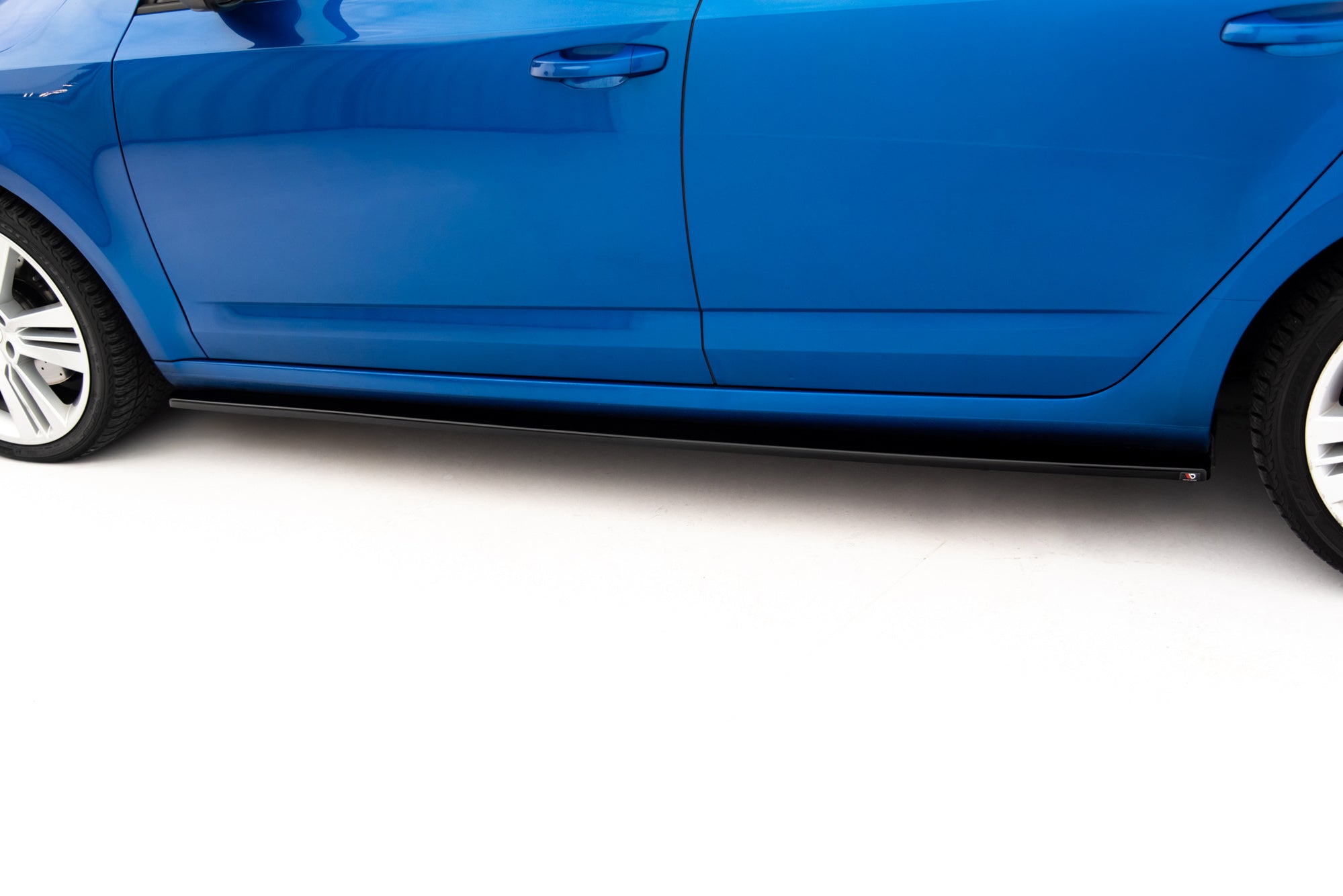Praguri Skoda Octavia Mk3 RS 2013- v7 - Maxton Design