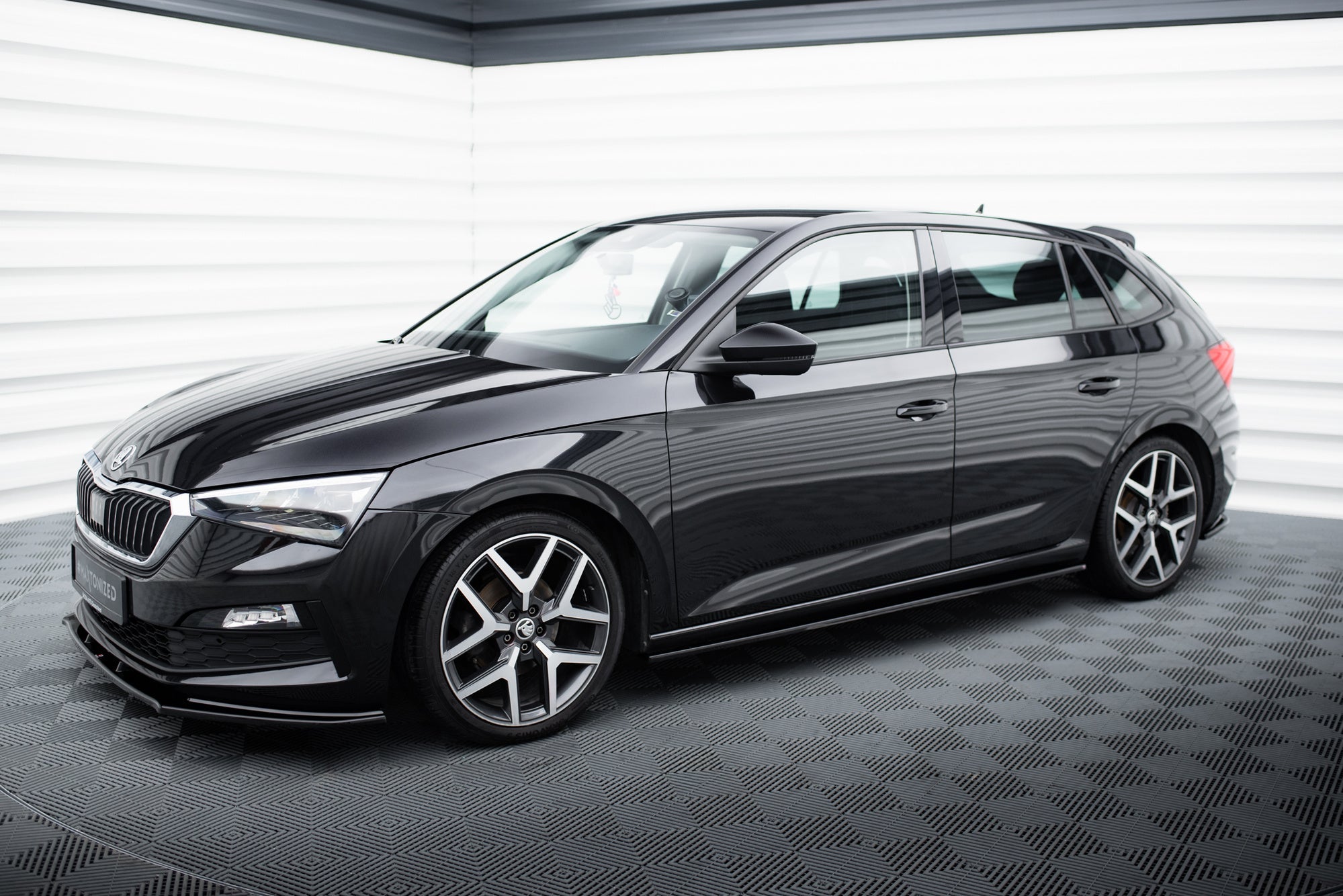 Praguri Skoda Scala 2018- v1 - Maxton Design