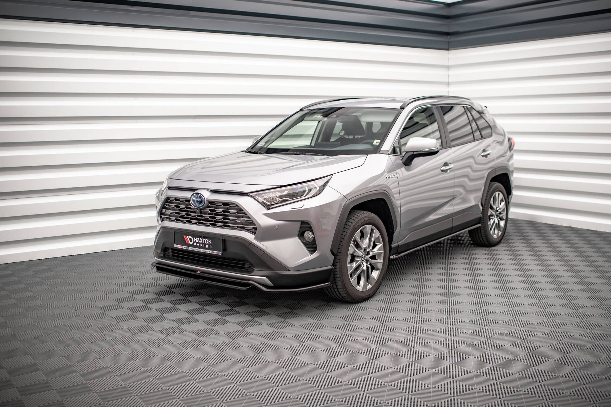 Praguri Toyota RAV4 Mk5 2019- v1 - Maxton Design