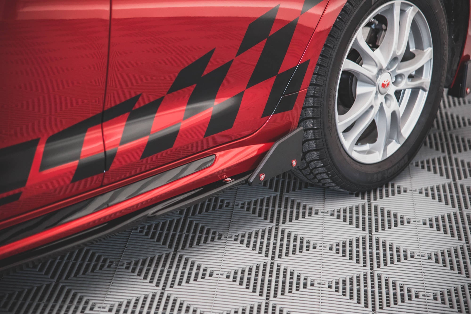 Praguri si flapsuri Toyota Corolla GR Sport Hatchback XII 2019- v5 - Maxton Design